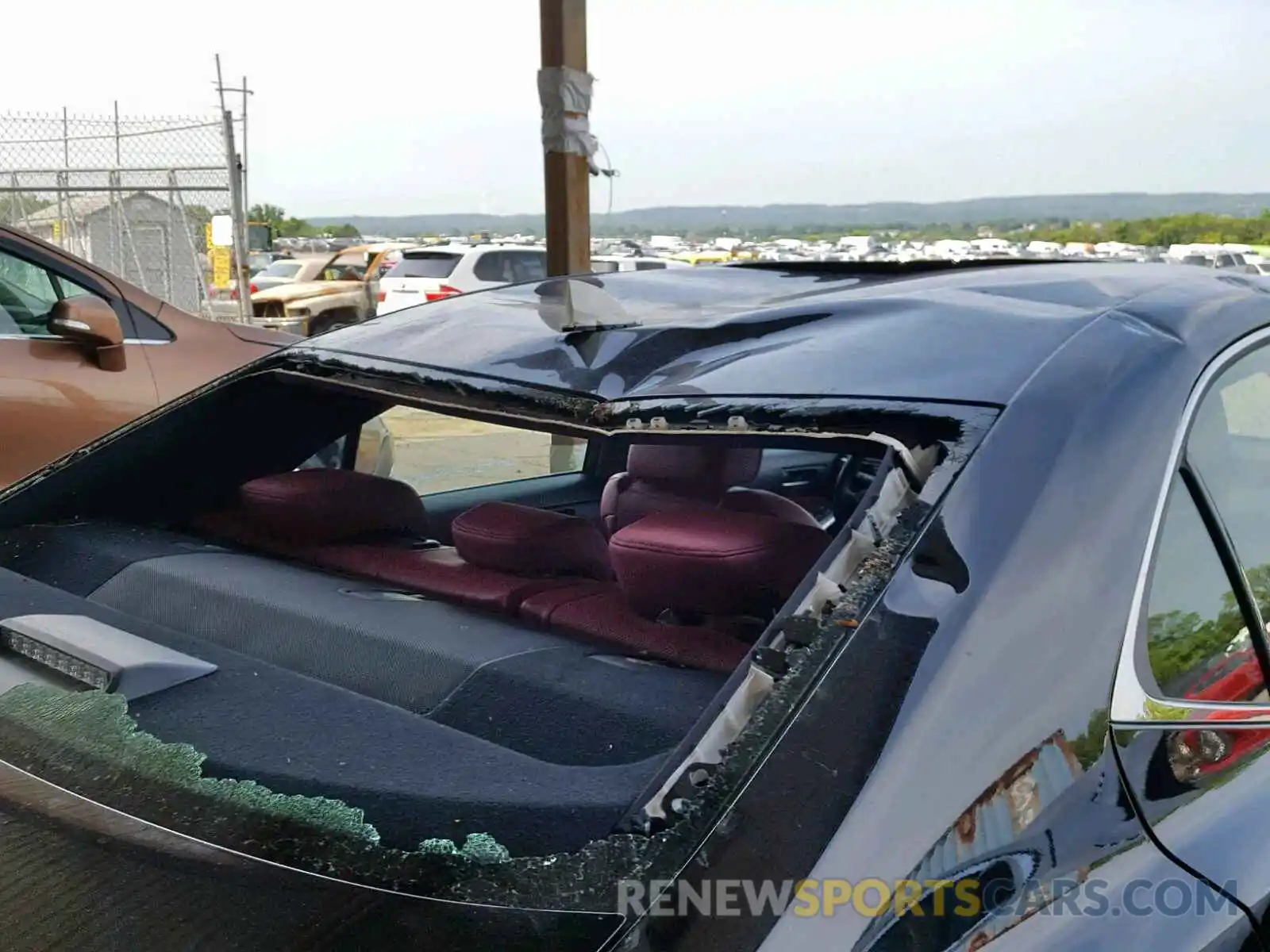 9 Photograph of a damaged car JTHC81D2XK5038606 LEXUS IS 2019