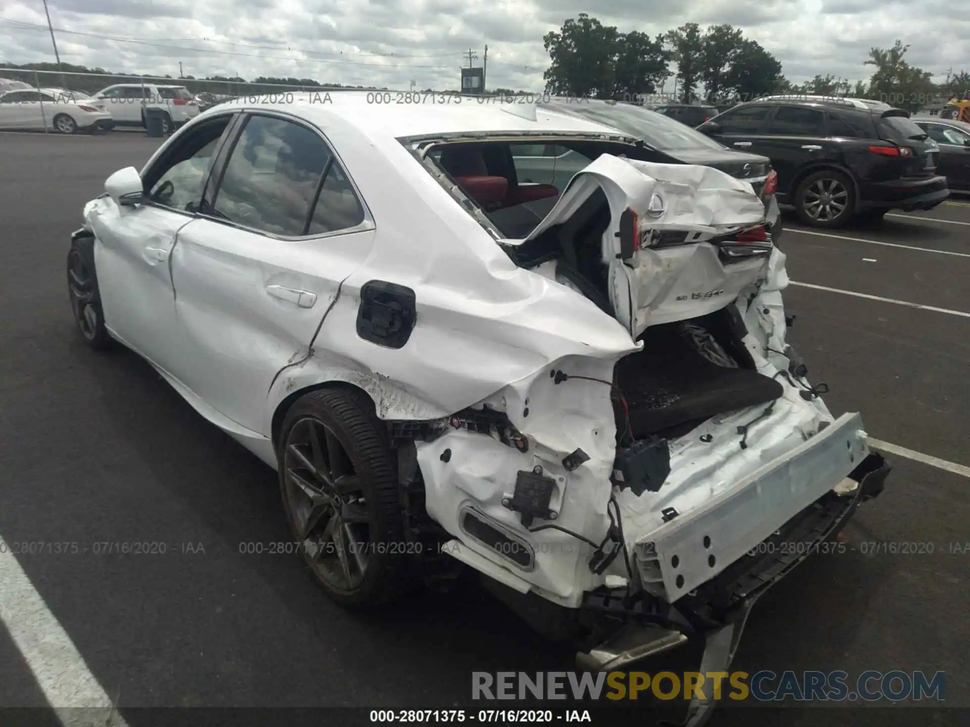 3 Photograph of a damaged car JTHC81D2XK5039173 LEXUS IS 2019