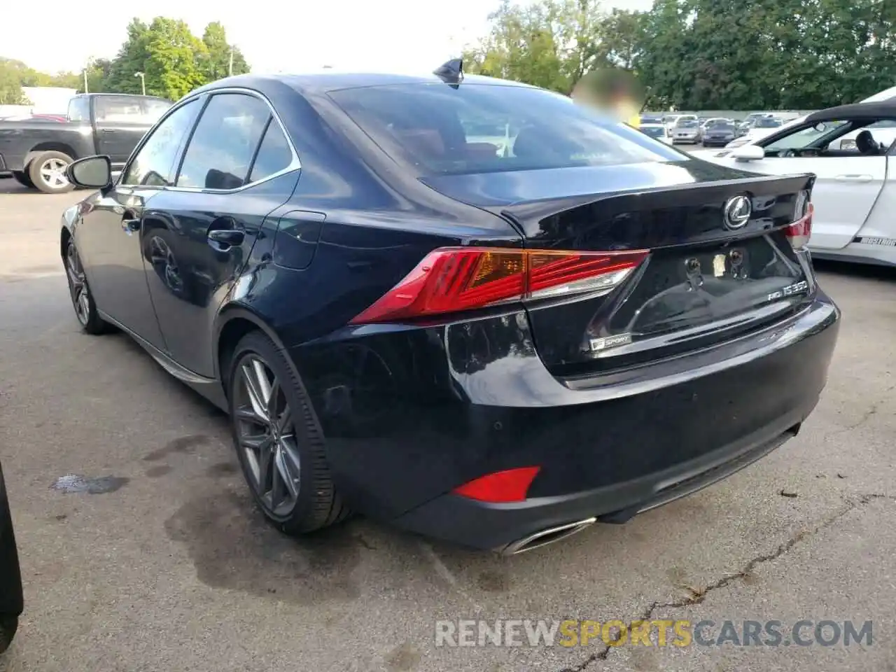 3 Фотография поврежденного автомобиля JTHCZ1D26K5016678 LEXUS IS 2019