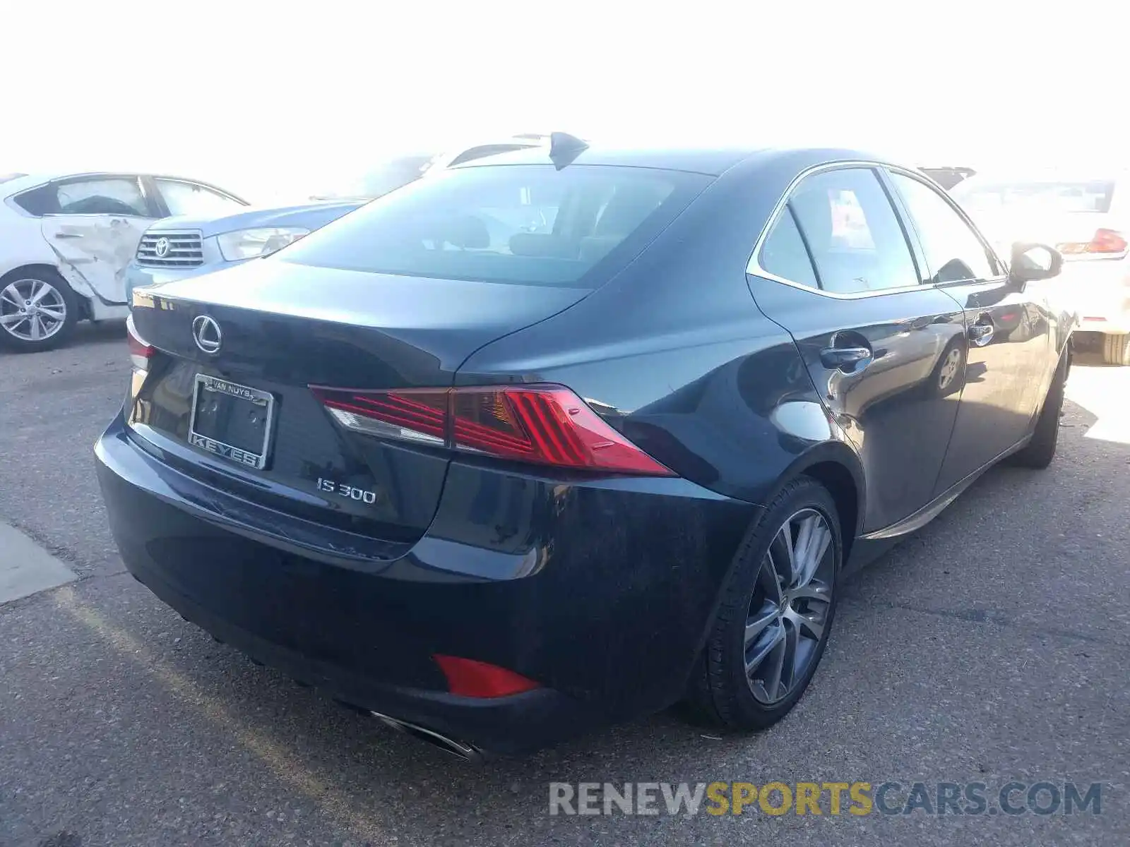 4 Photograph of a damaged car JTHAA1D25L5105416 LEXUS IS 2020