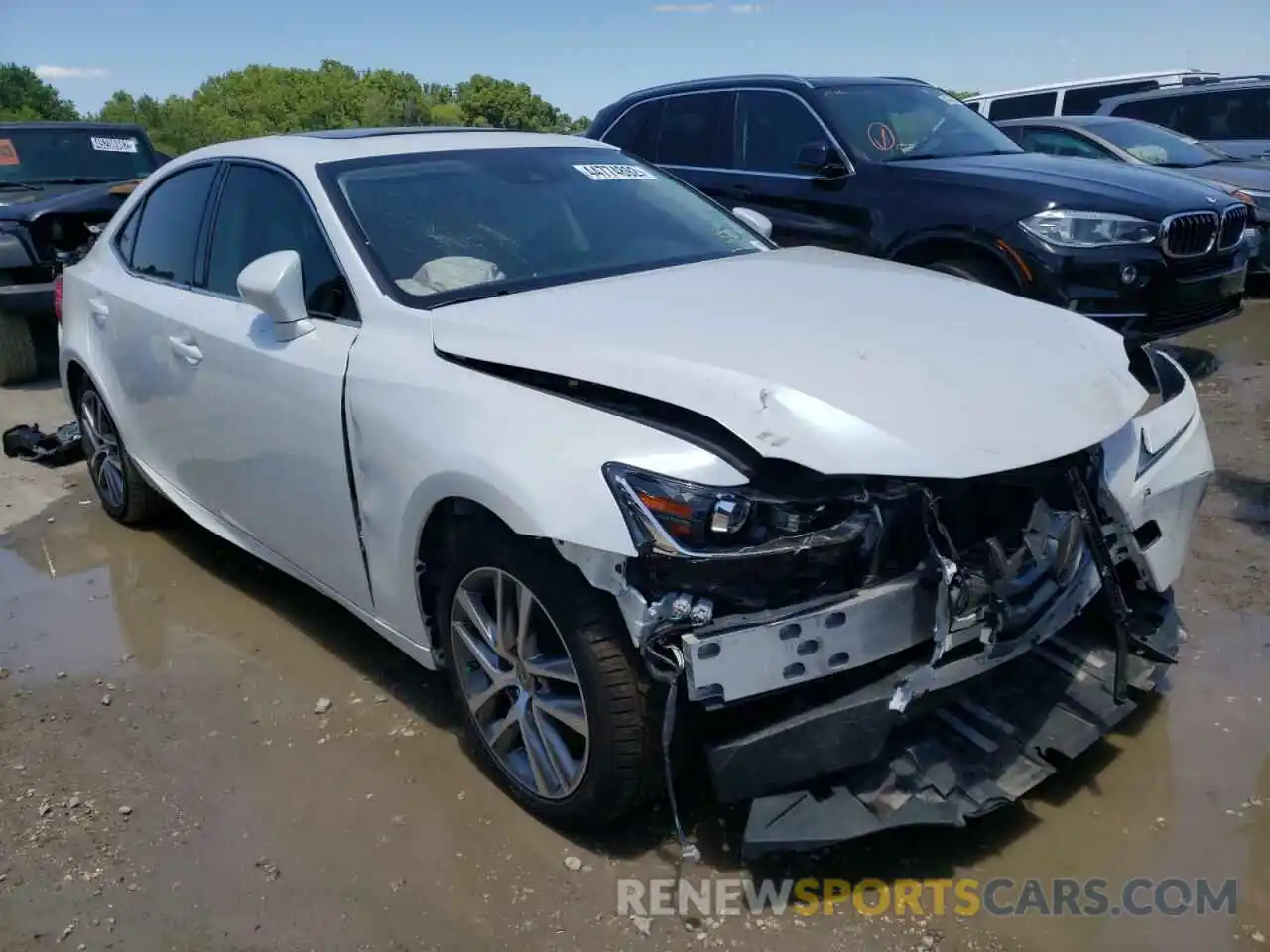 1 Photograph of a damaged car JTHAA1D26L5101861 LEXUS IS 2020