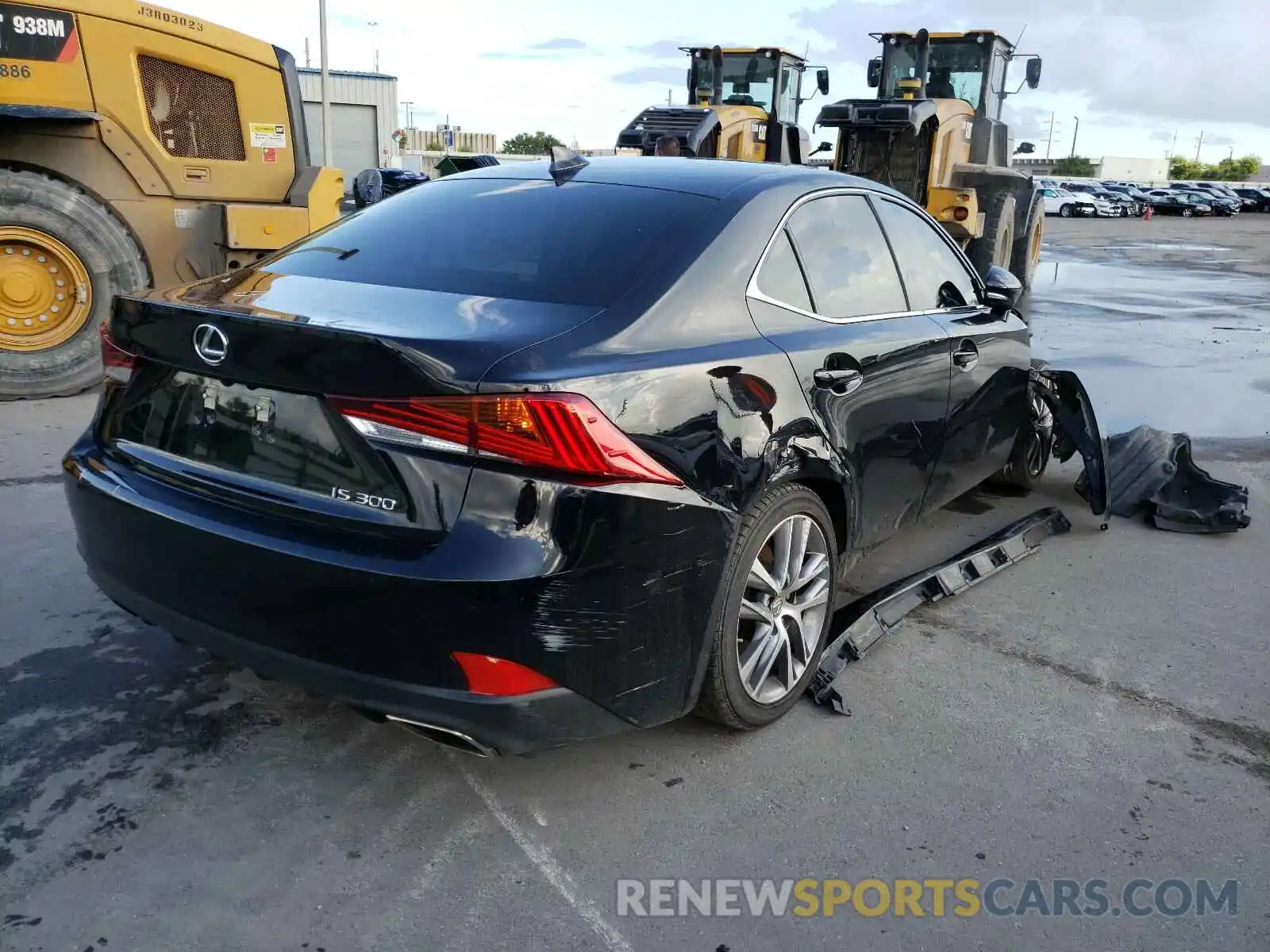 4 Photograph of a damaged car JTHAA1D28L5105751 LEXUS IS 2020