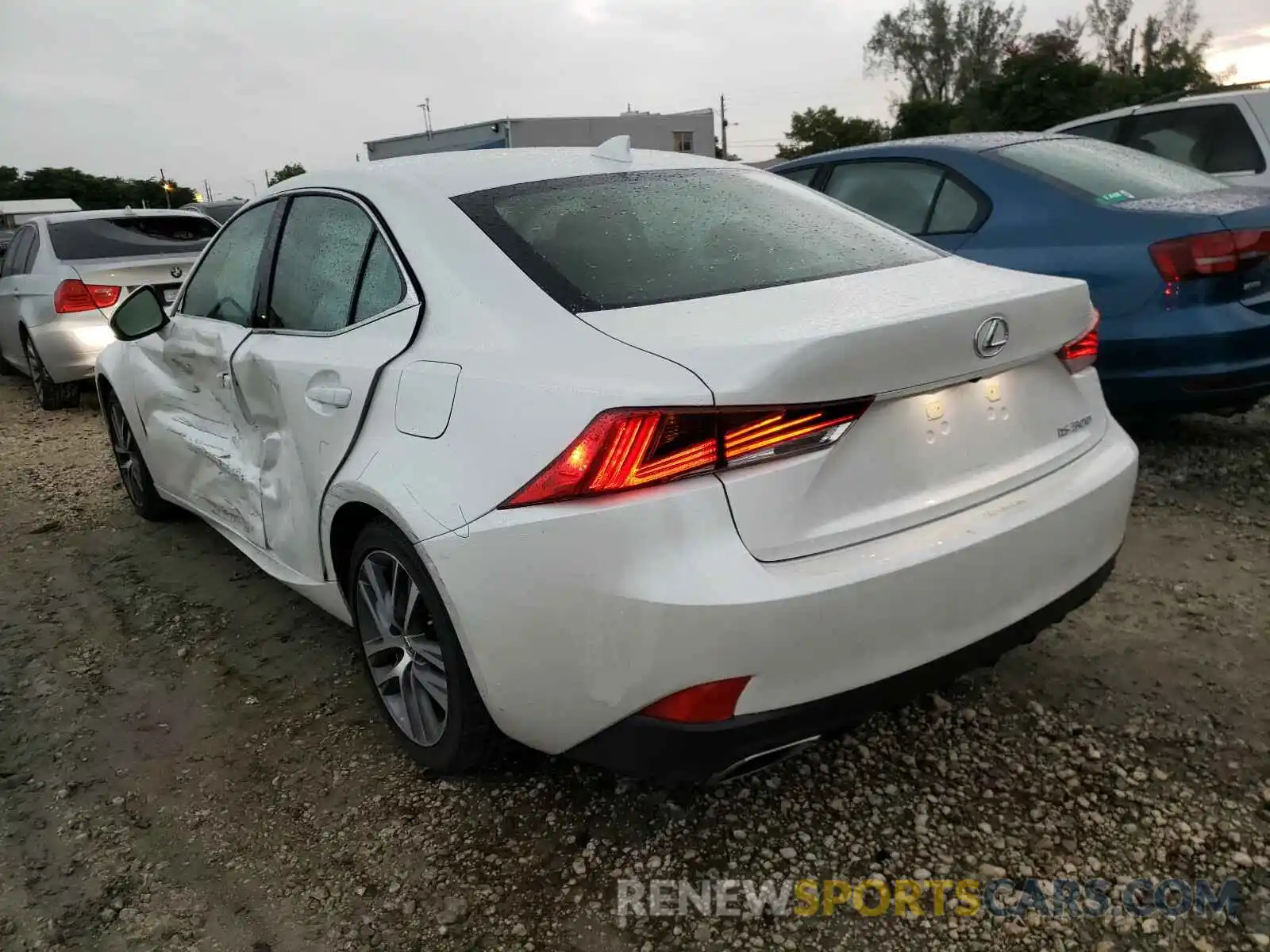 3 Photograph of a damaged car JTHAA1D29L5106634 LEXUS IS 2020