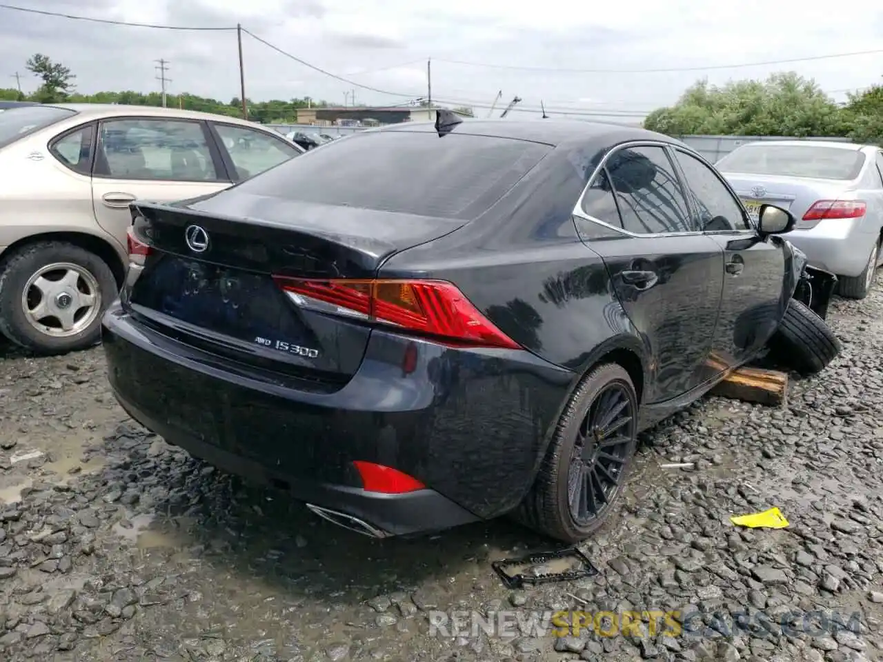 4 Photograph of a damaged car JTHD81F28L5042219 LEXUS IS 2020