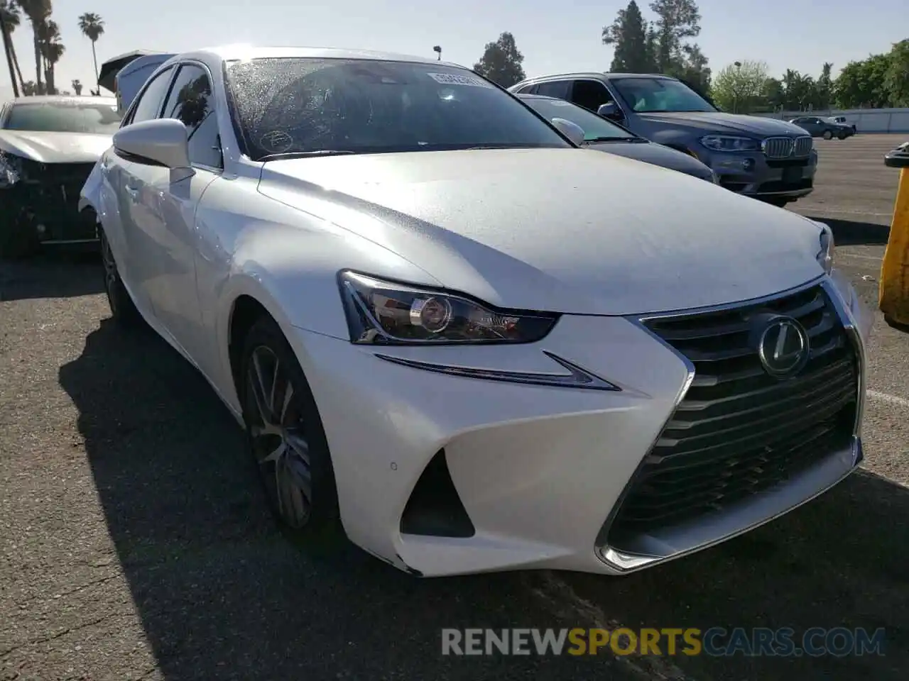 1 Photograph of a damaged car JTHDA1D24L5106862 LEXUS IS 2020