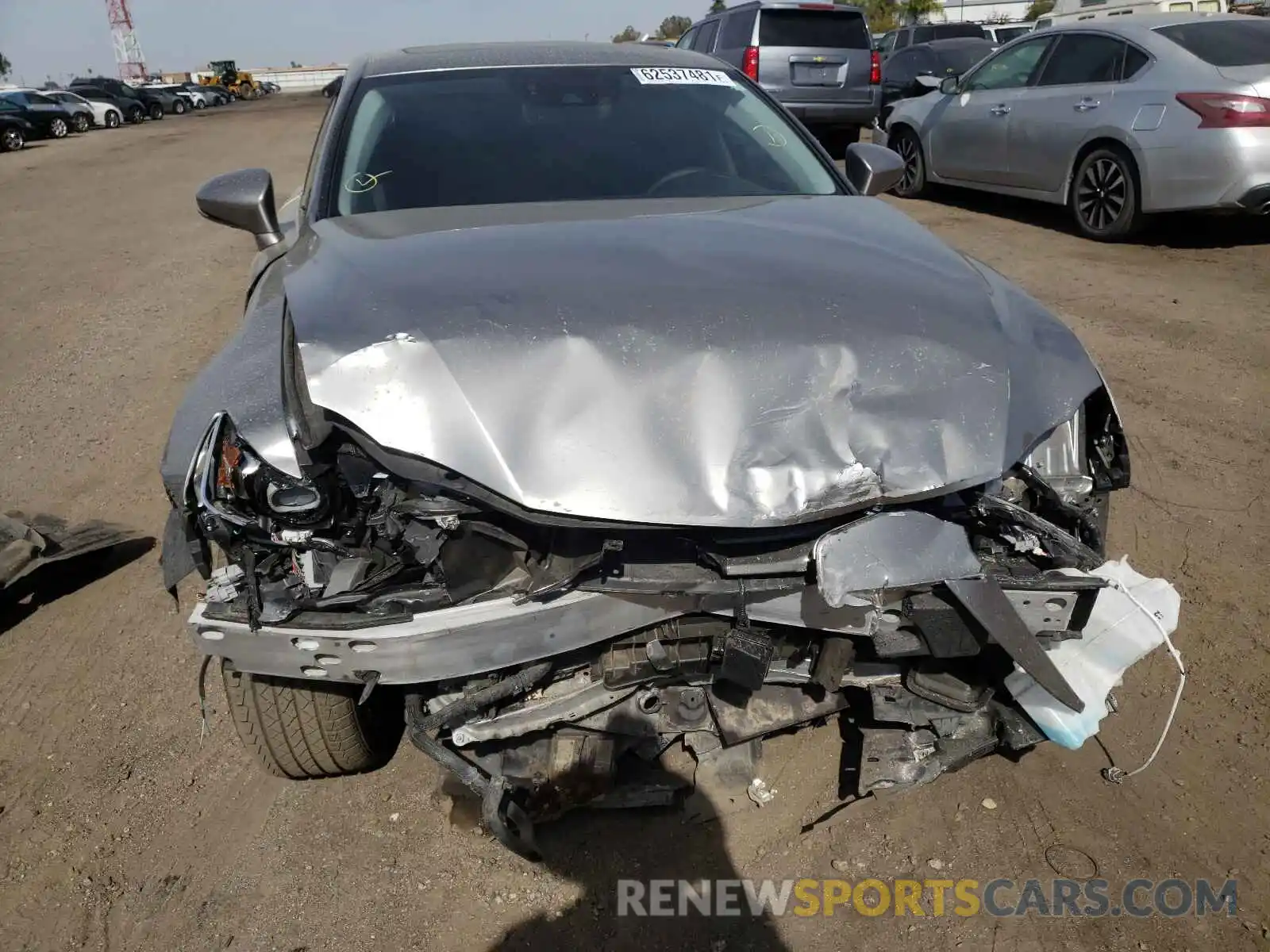 9 Photograph of a damaged car JTHDA1D26L5107057 LEXUS IS 2020