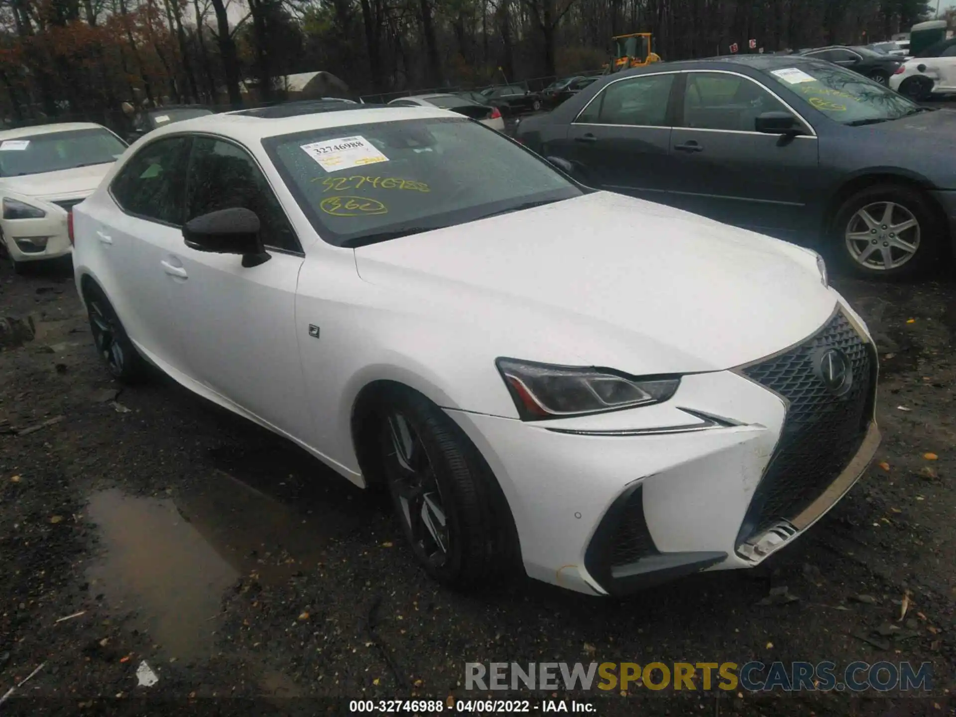 1 Photograph of a damaged car JTHG81F25L5041901 LEXUS IS 2020