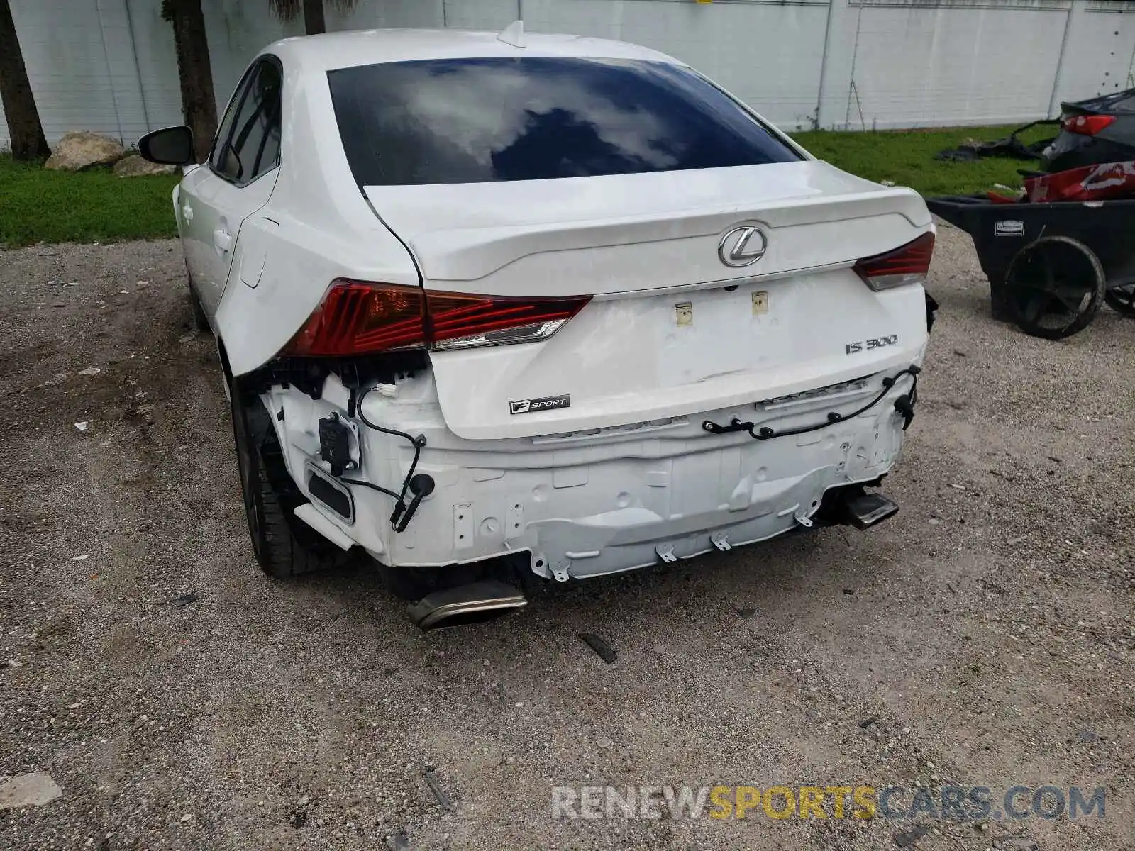 9 Photograph of a damaged car JTHGA1D25L5107144 LEXUS IS 2020