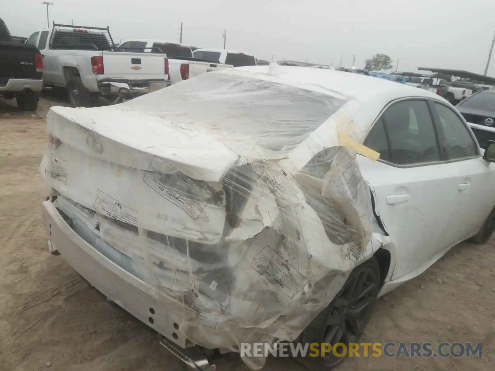 9 Фотография поврежденного автомобиля JTHGA1D28L5109065 LEXUS IS 2020