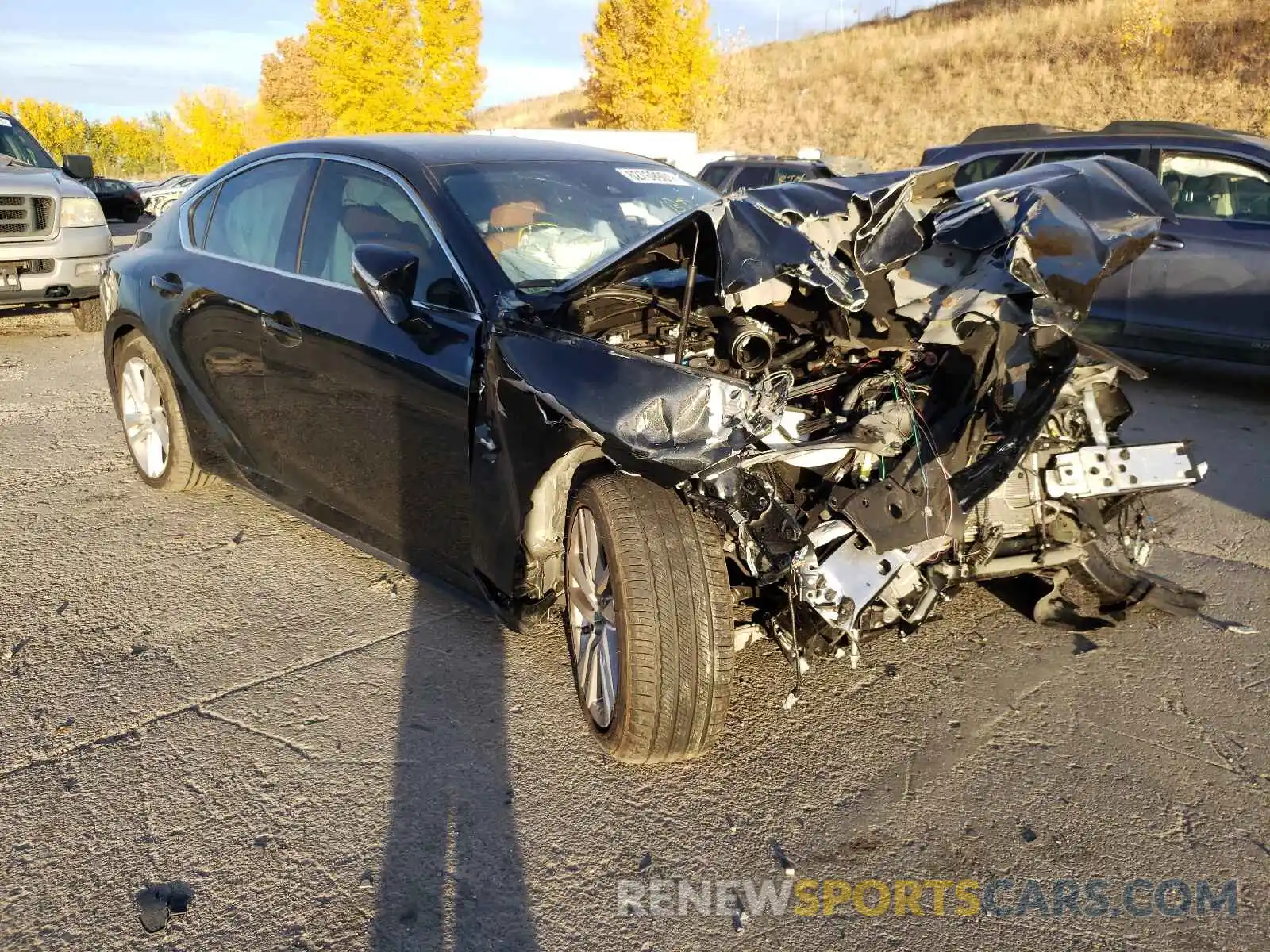 1 Photograph of a damaged car JTHA81F28M5045593 LEXUS IS 2021