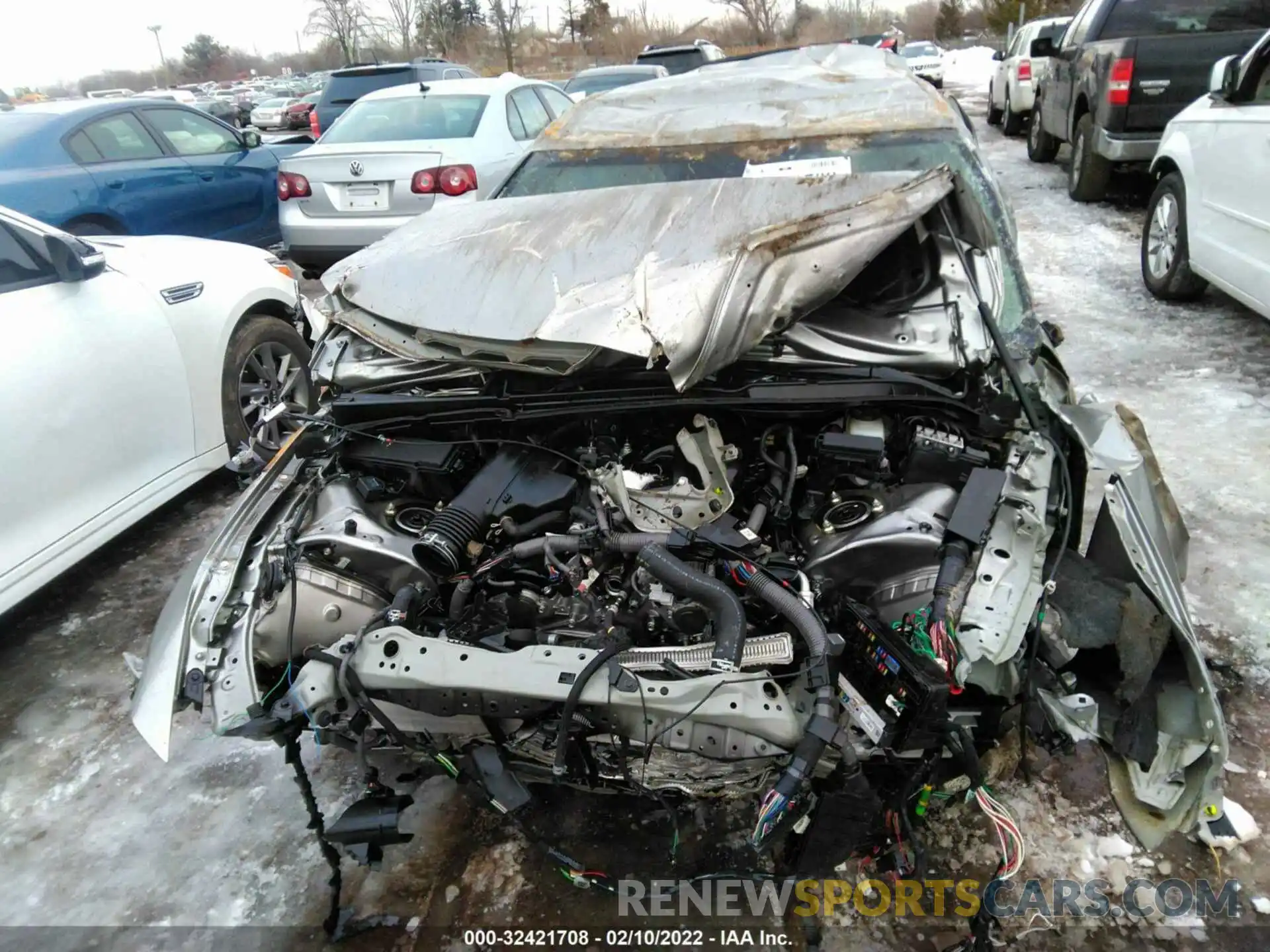 6 Photograph of a damaged car JTHA81F2XM5046504 LEXUS IS 2021