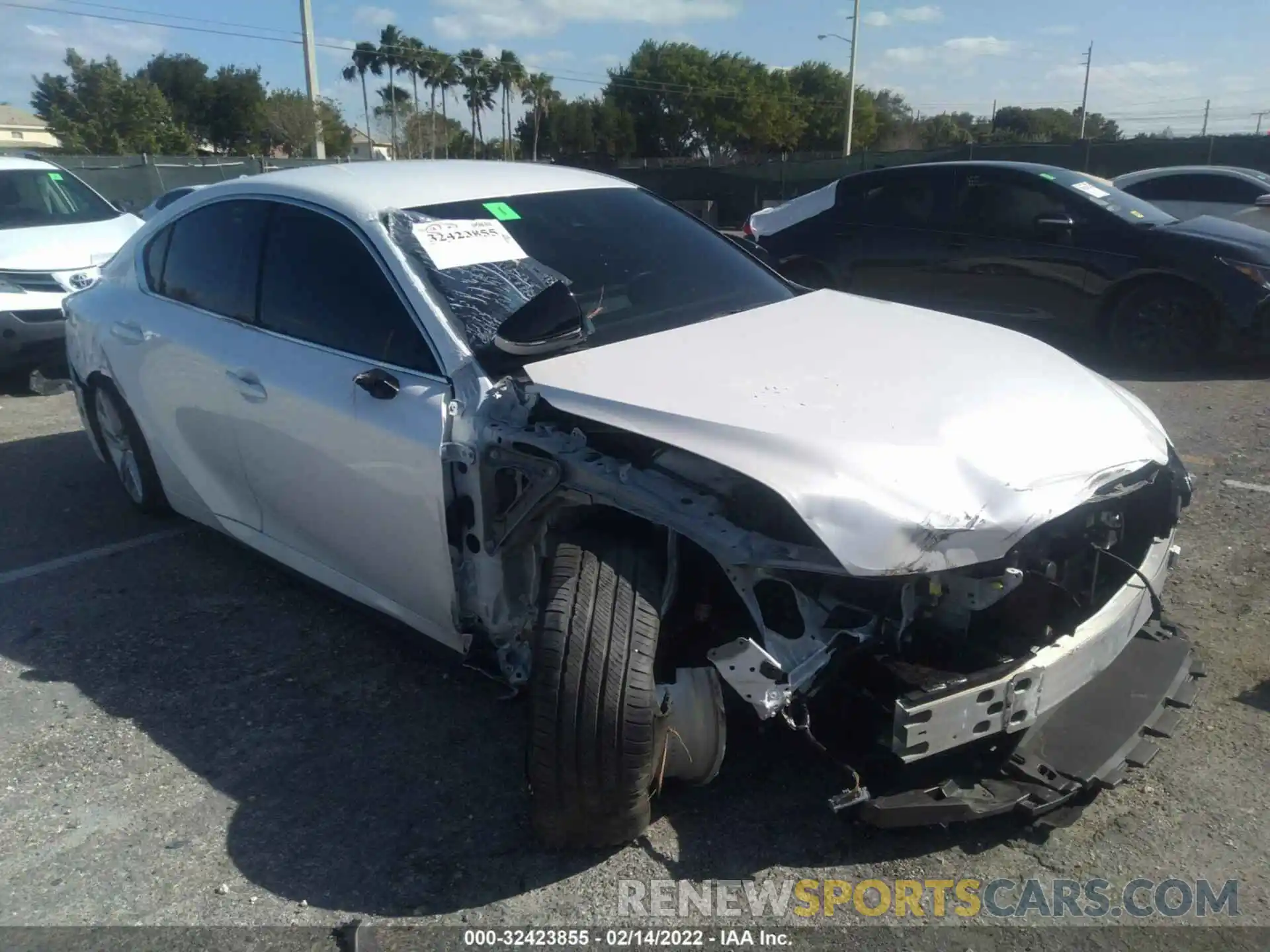 1 Photograph of a damaged car JTHAA1D21M5113093 LEXUS IS 2021