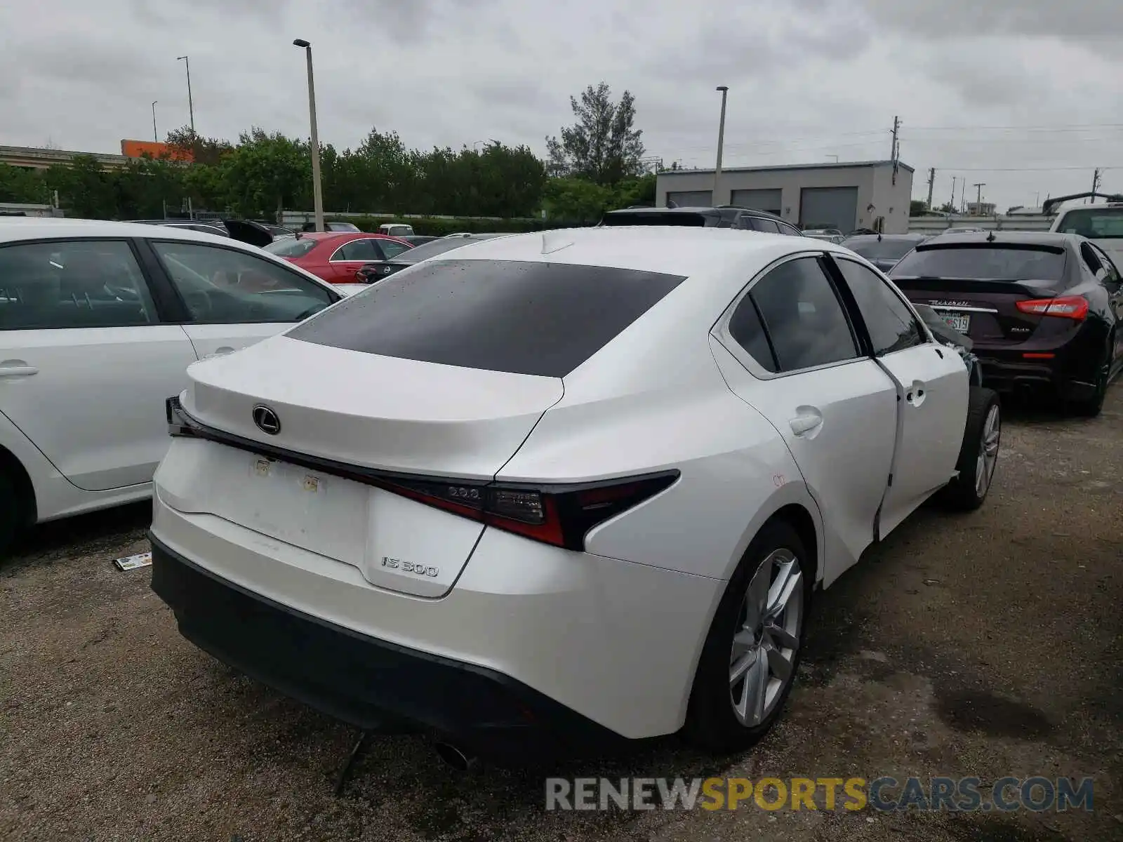 4 Photograph of a damaged car JTHAA1D26M5109220 LEXUS IS 2021