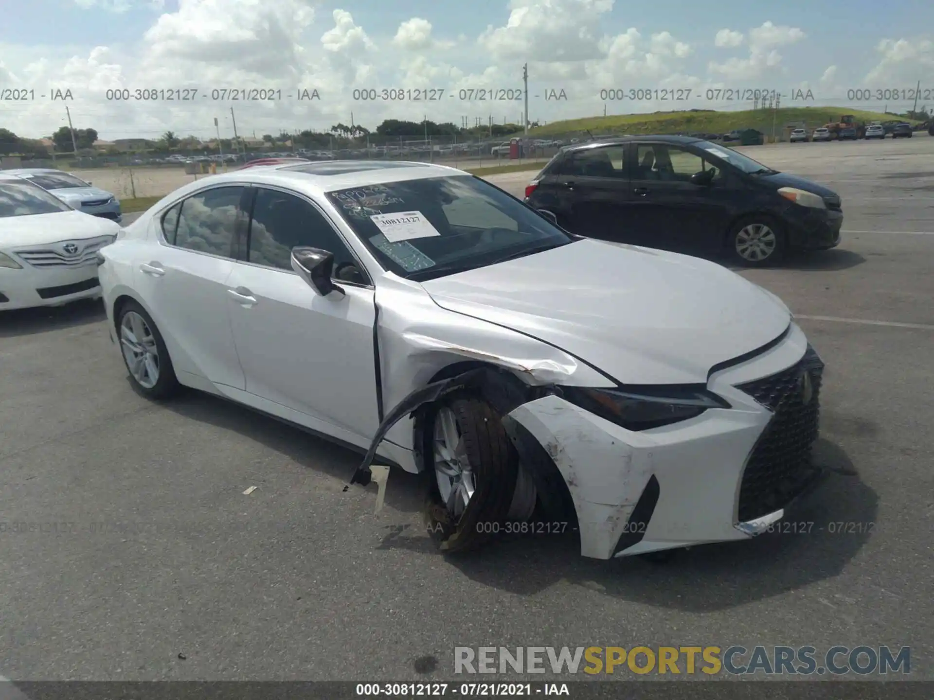 1 Photograph of a damaged car JTHCA1D20M5114891 LEXUS IS 2021