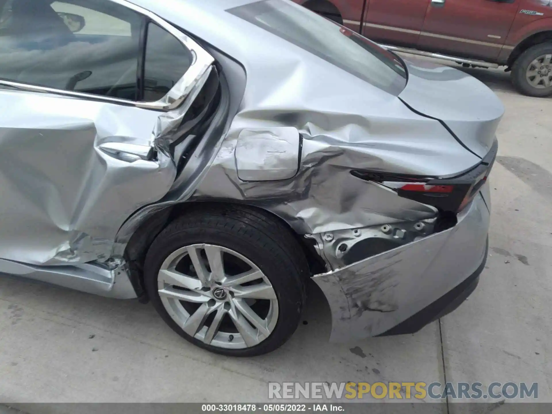 6 Photograph of a damaged car JTHCA1D22M5110521 LEXUS IS 2021