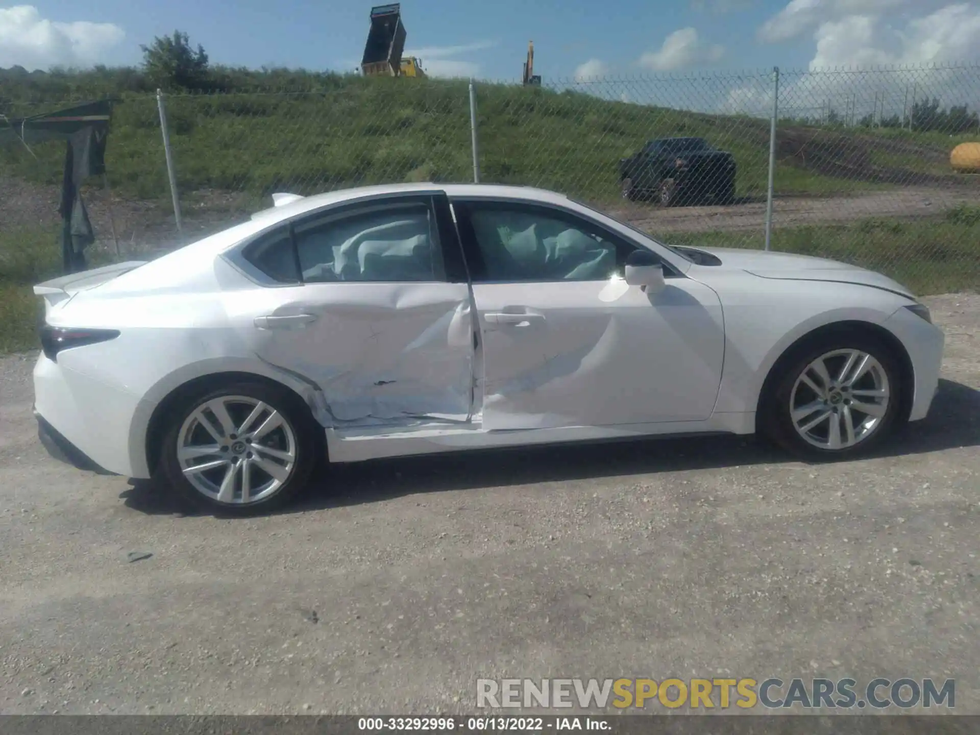 6 Photograph of a damaged car JTHCA1D22M5111877 LEXUS IS 2021