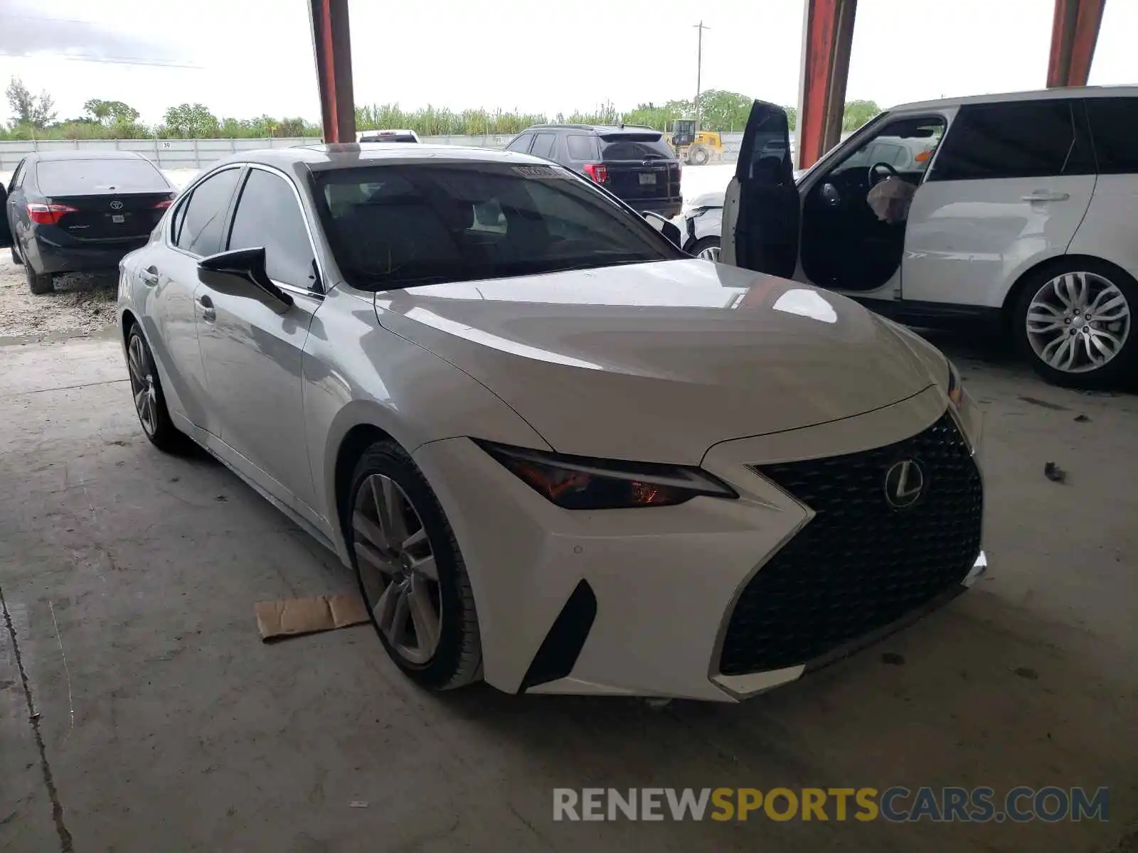 1 Photograph of a damaged car JTHCA1D22M5115864 LEXUS IS 2021