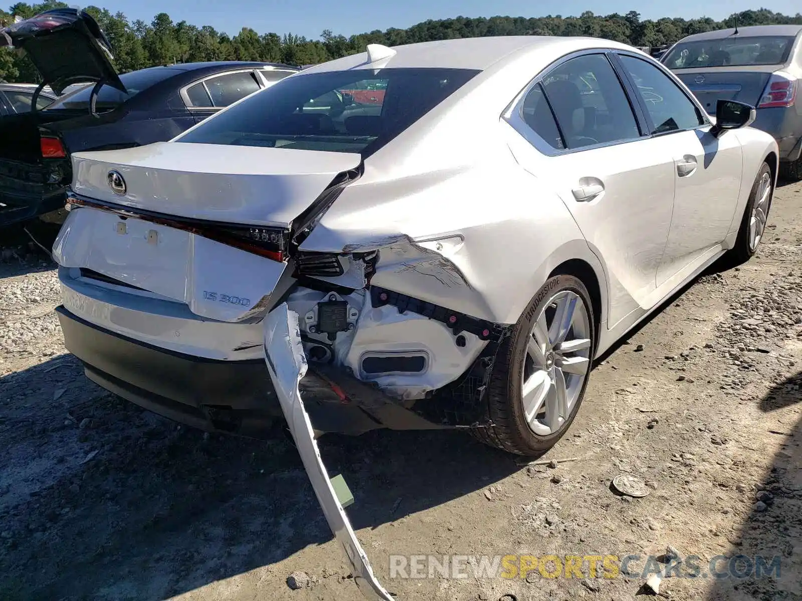 4 Photograph of a damaged car JTHCA1D27M5109817 LEXUS IS 2021