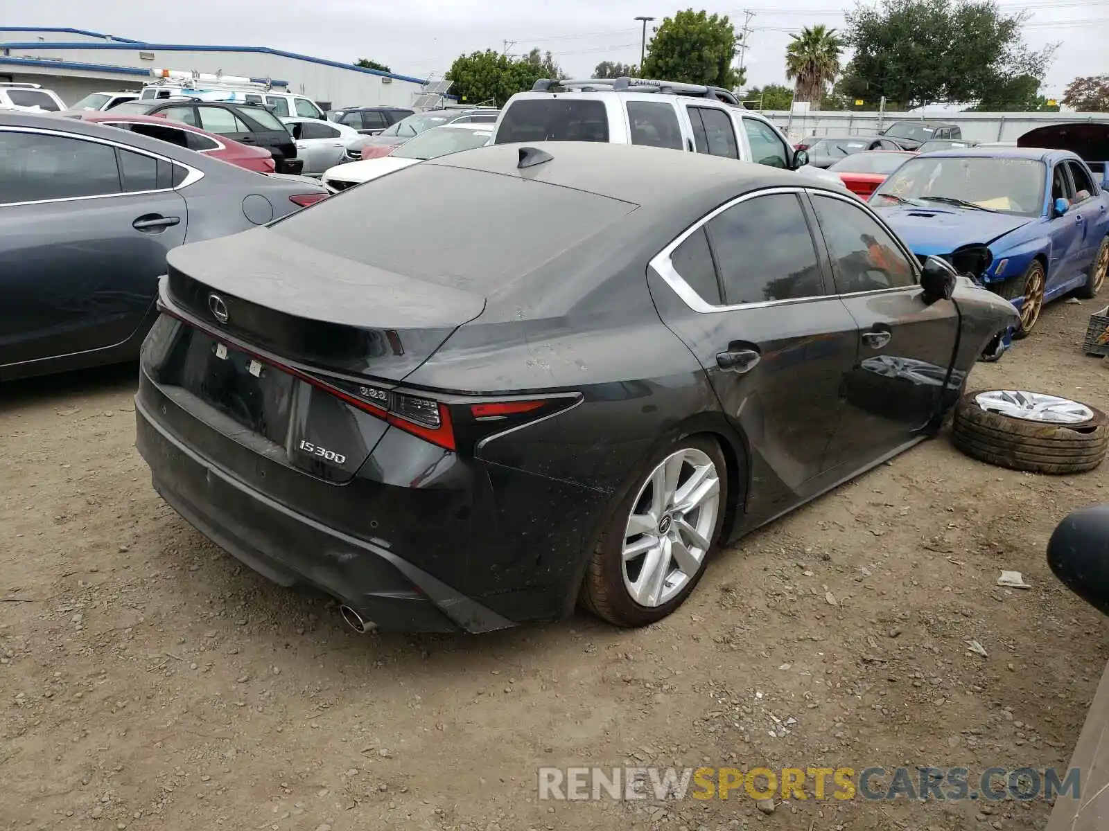 4 Photograph of a damaged car JTHCA1D28M5112922 LEXUS IS 2021