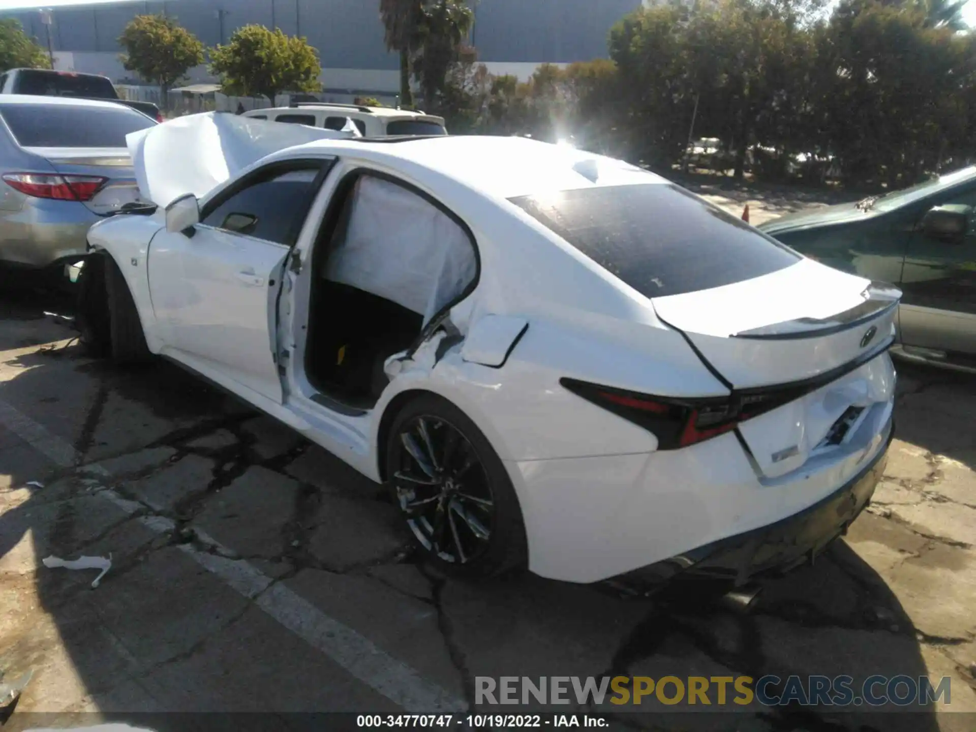 3 Photograph of a damaged car JTHGZ1B21M5043827 LEXUS IS 2021