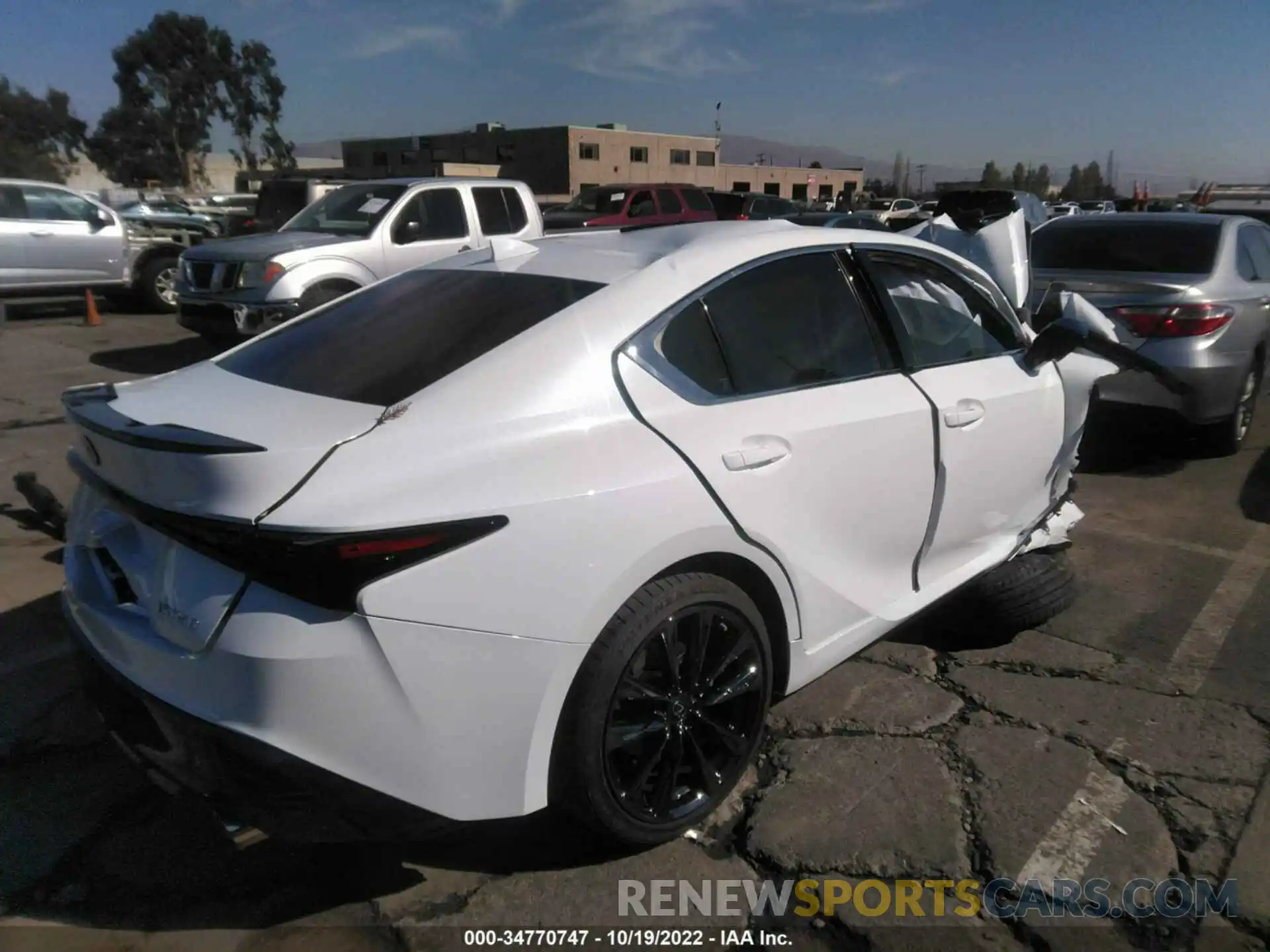 4 Photograph of a damaged car JTHGZ1B21M5043827 LEXUS IS 2021