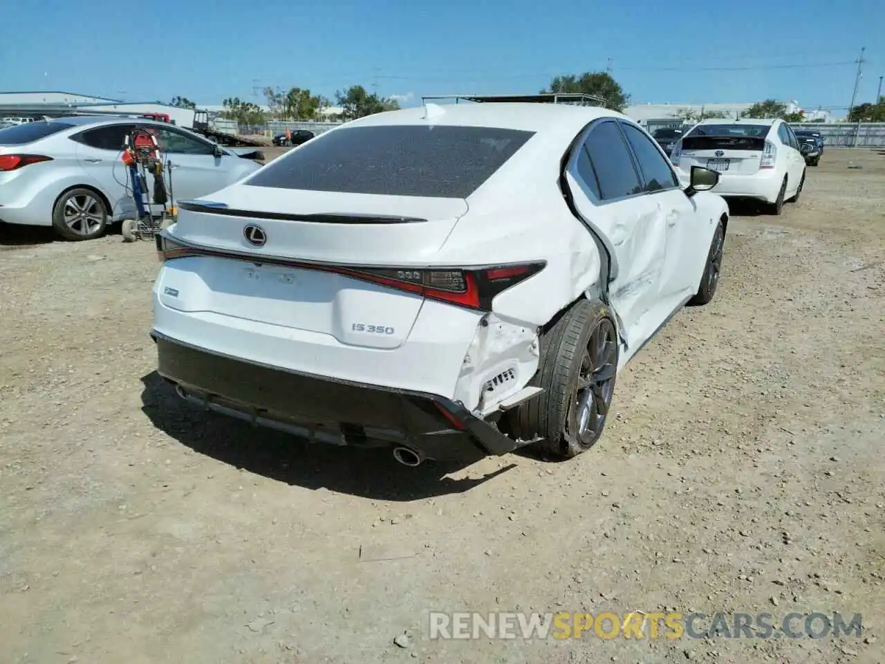 4 Photograph of a damaged car JTHGZ1B25M5039747 LEXUS IS 2021