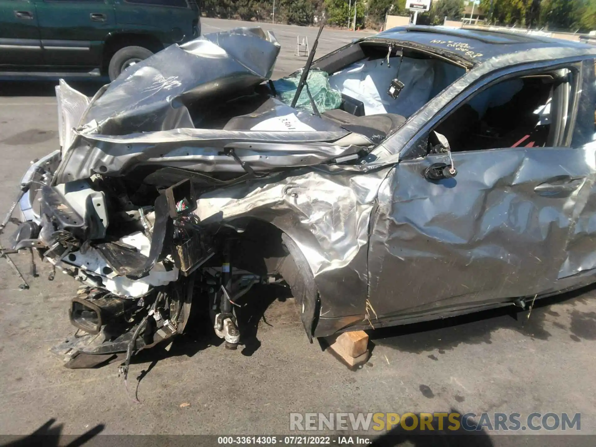 6 Photograph of a damaged car JTHDA1D29N5118914 LEXUS IS 2022