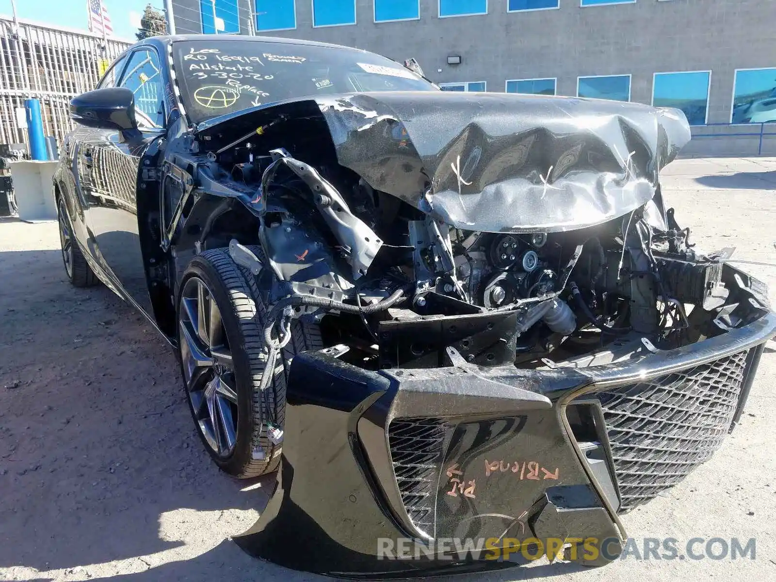 1 Фотография поврежденного автомобиля JTHGZ1E20L5017231 LEXUS IS 350 F-S 2020