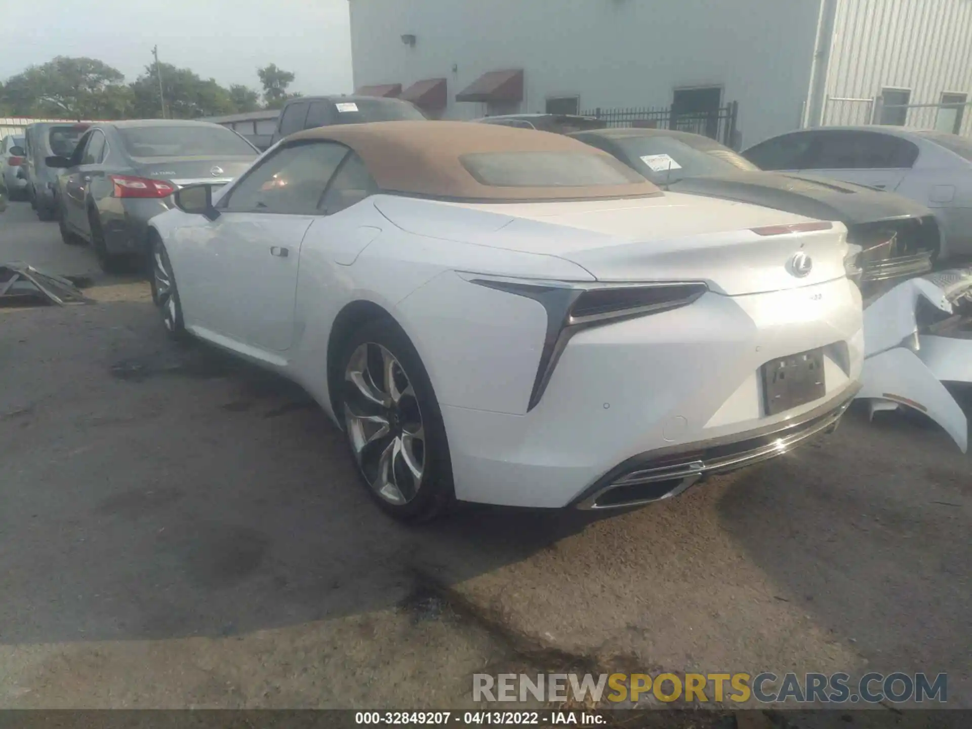 3 Photograph of a damaged car JTHKPAAY5MA101659 LEXUS LC 2021