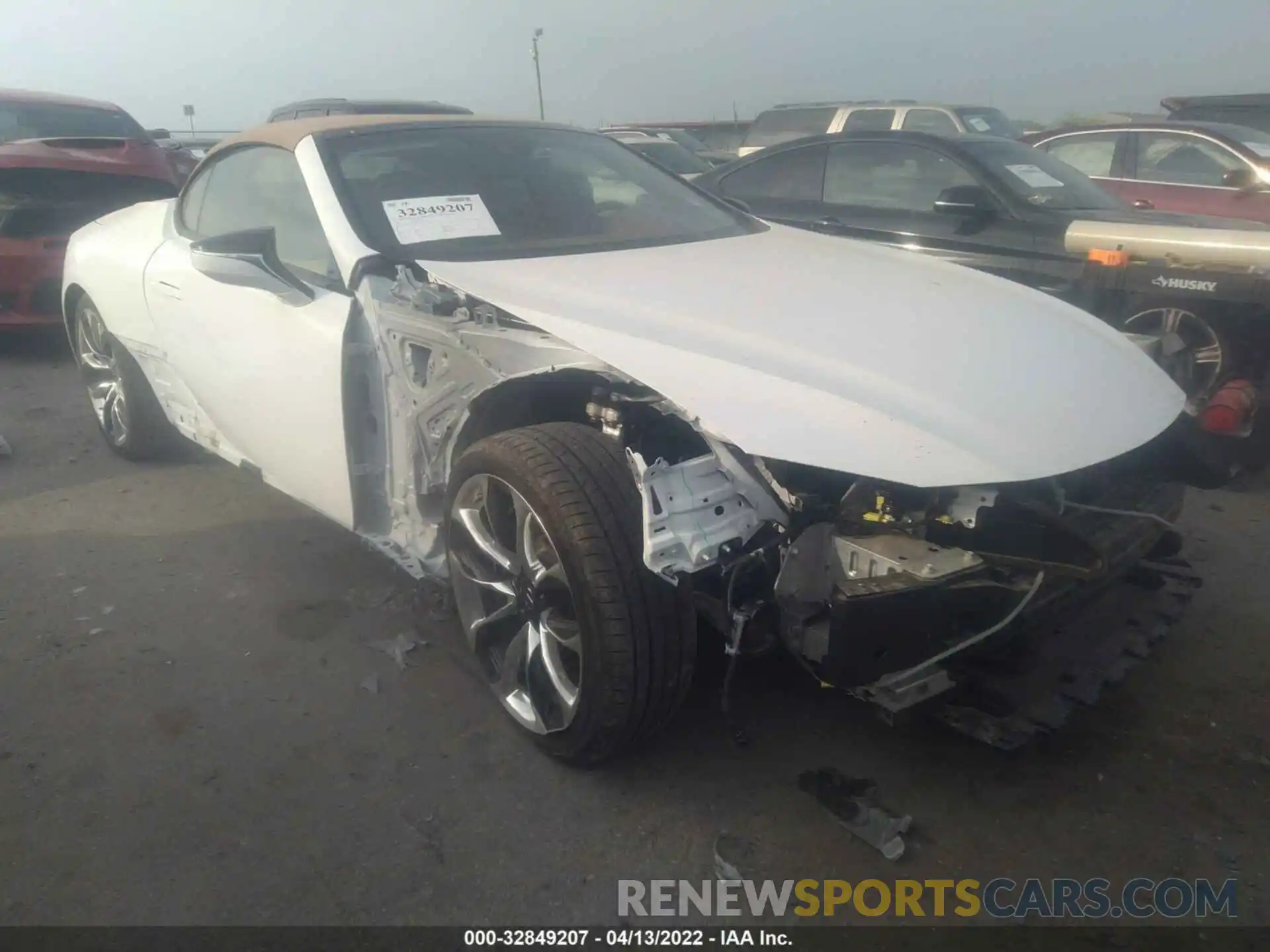 6 Photograph of a damaged car JTHKPAAY5MA101659 LEXUS LC 2021