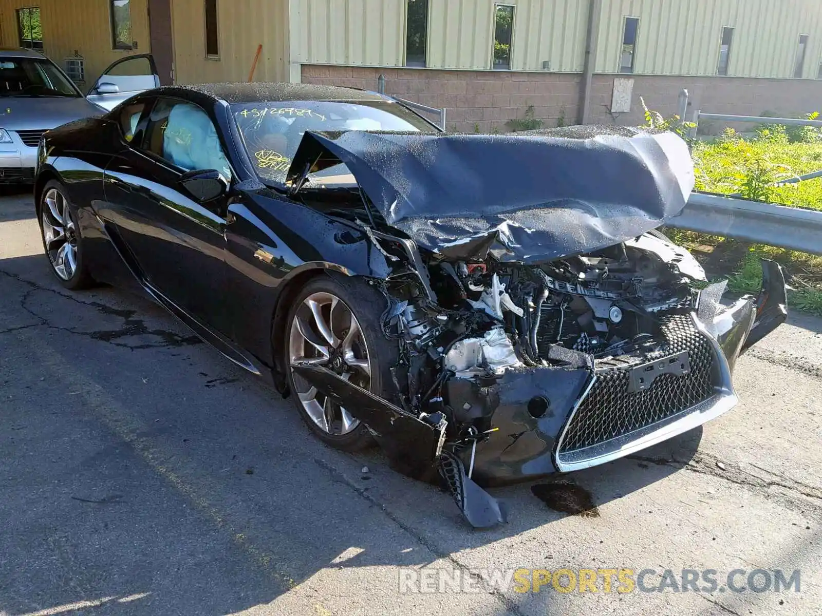 1 Photograph of a damaged car JTHHP5AY9KA006293 LEXUS LC500 2019