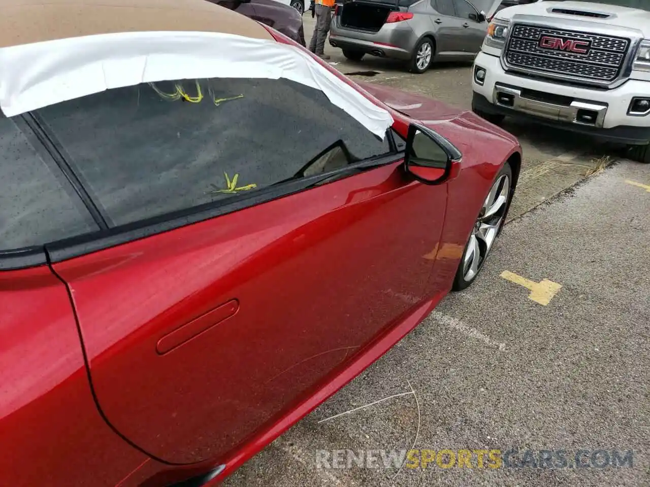 9 Photograph of a damaged car JTHKPAAY1MA102419 LEXUS LC500 2021