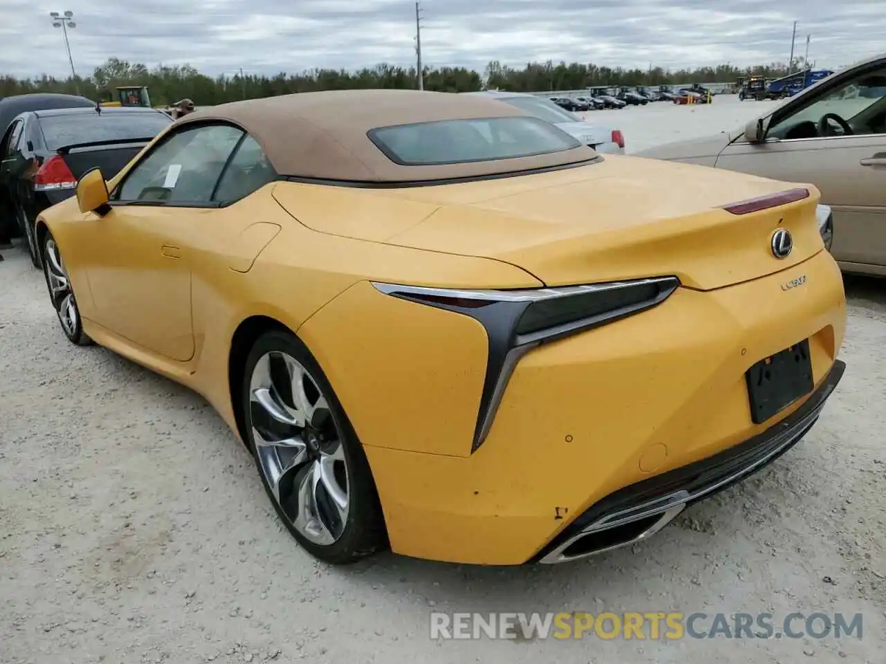 3 Photograph of a damaged car JTHKPAAY1MA103019 LEXUS LC500 2021