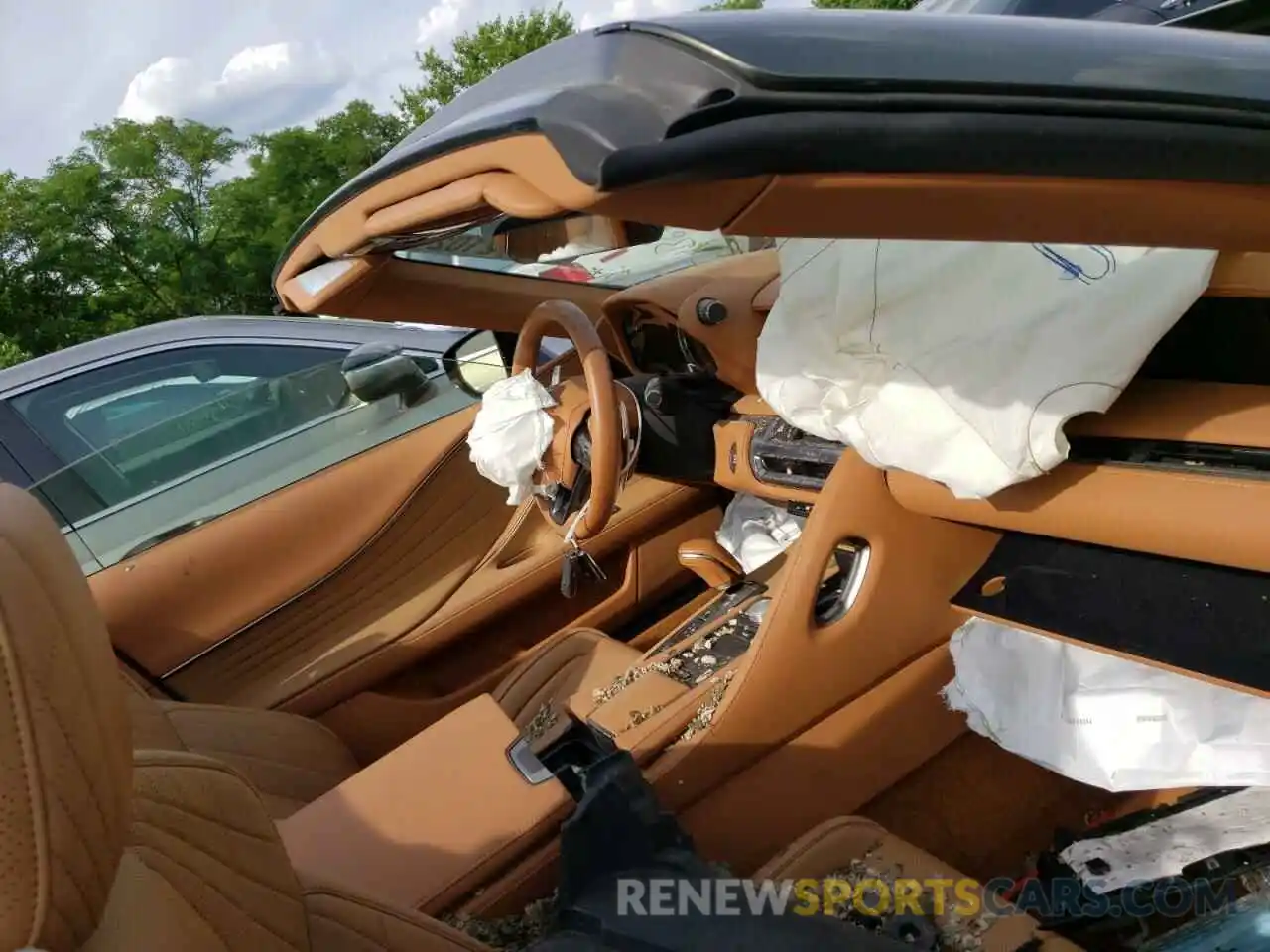 5 Photograph of a damaged car JTHKPAAY5MA103640 LEXUS LC500 2021