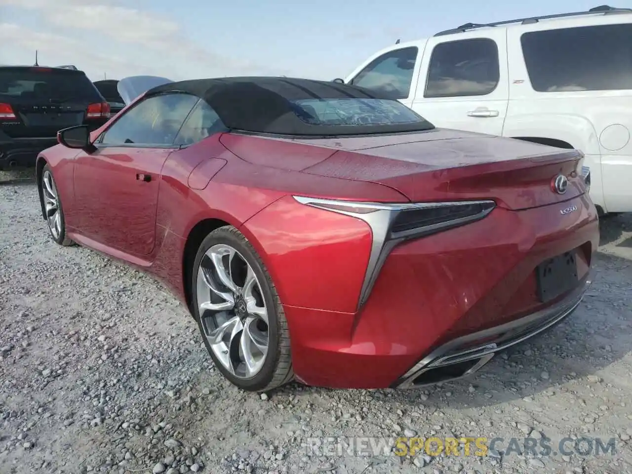 3 Фотография поврежденного автомобиля JTHKPAAY8MA103180 LEXUS LC500 2021