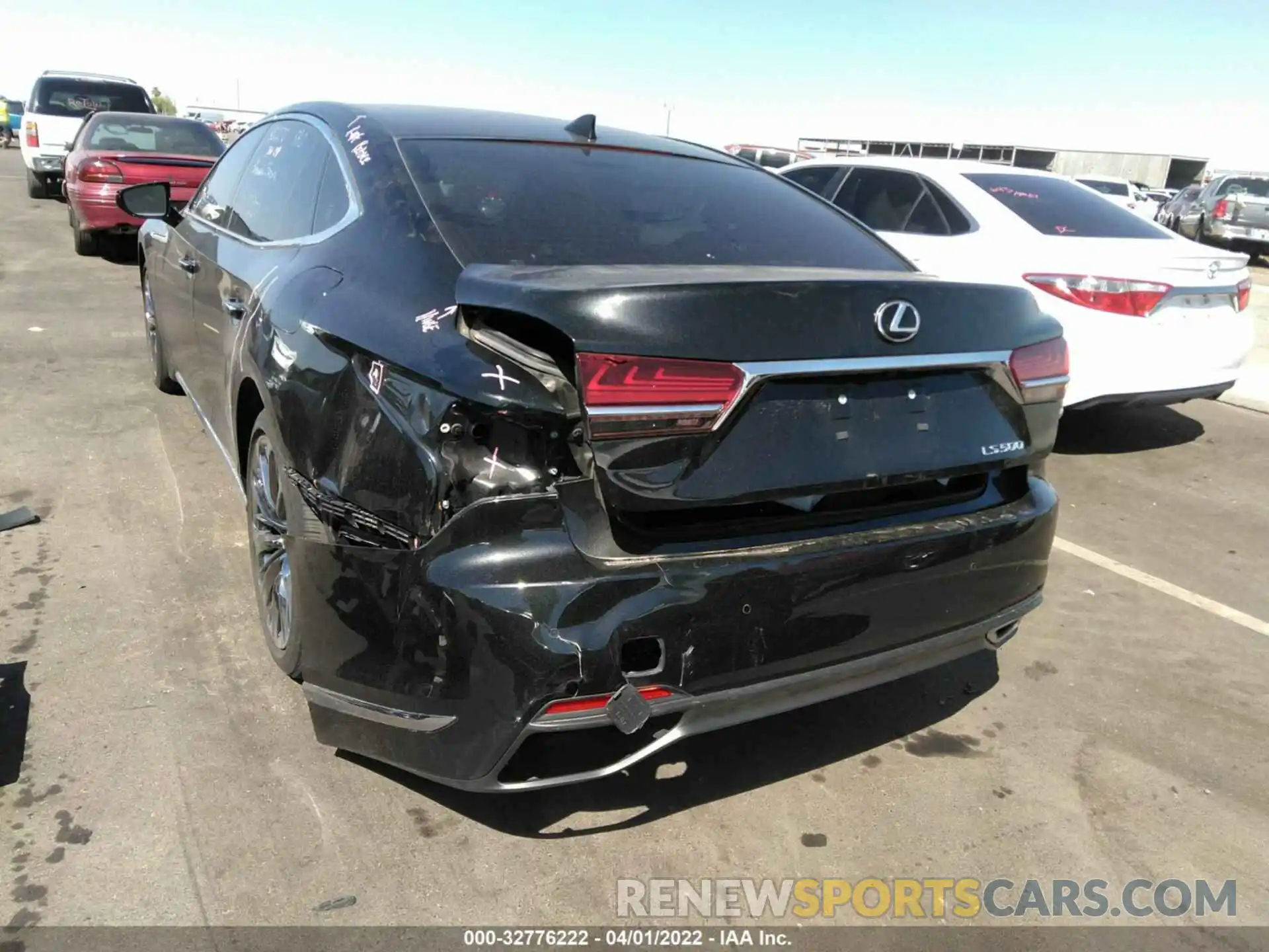 6 Photograph of a damaged car JTHD51FF4L5011433 LEXUS LS 2020