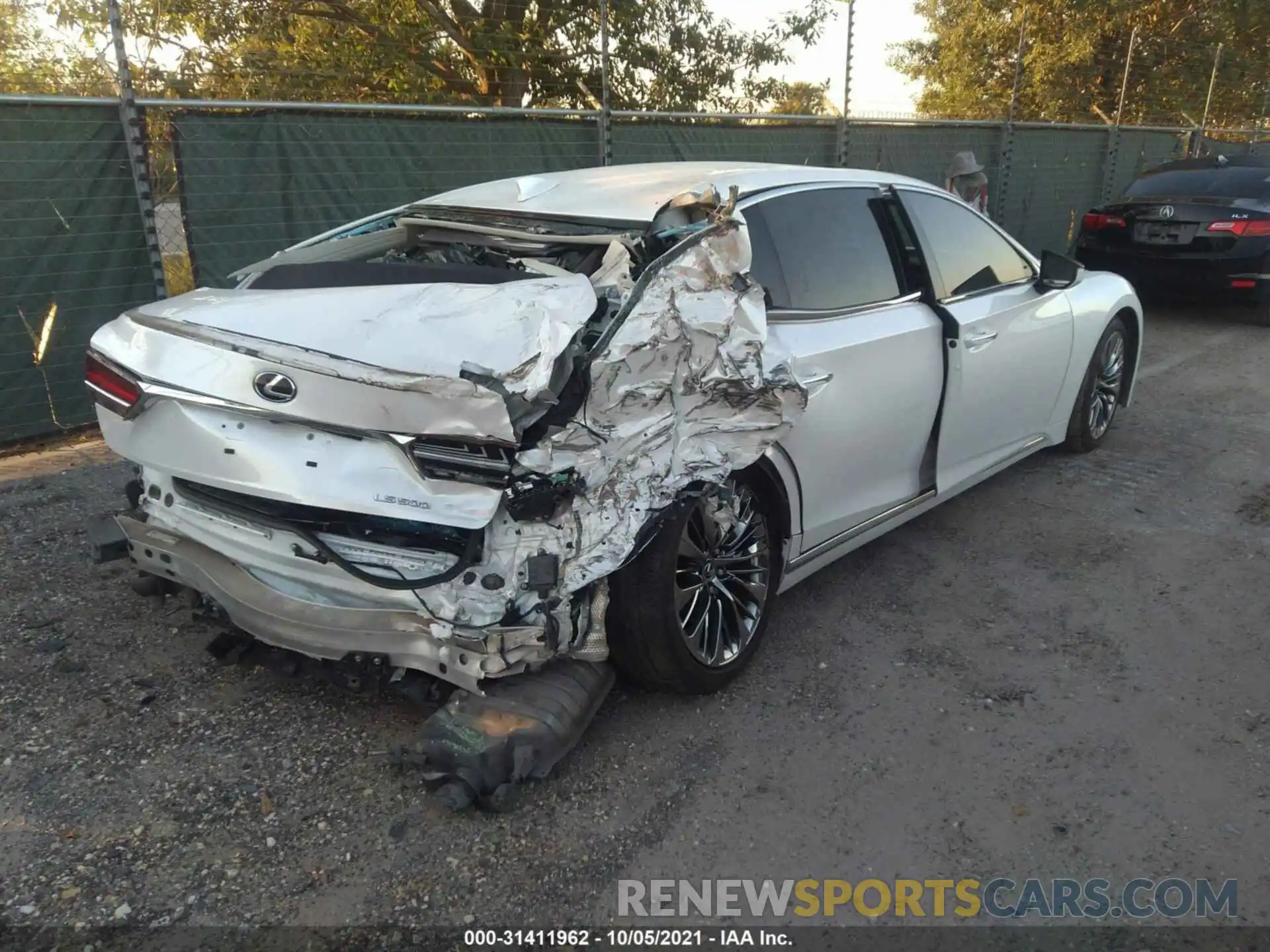 4 Photograph of a damaged car JTHD51FFXL5010691 LEXUS LS 2020