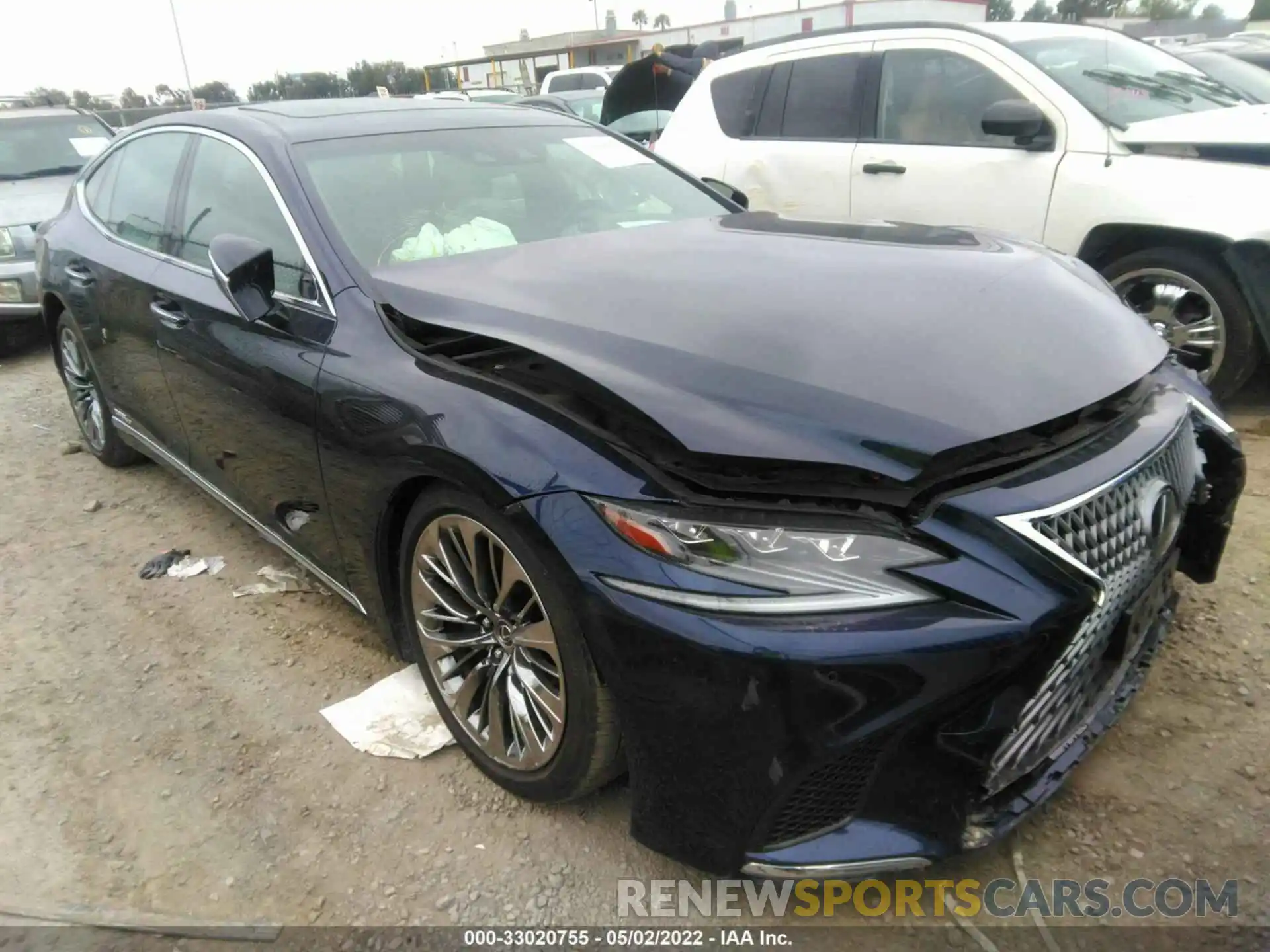 1 Photograph of a damaged car JTHGYLFF4L5008726 LEXUS LS 2020