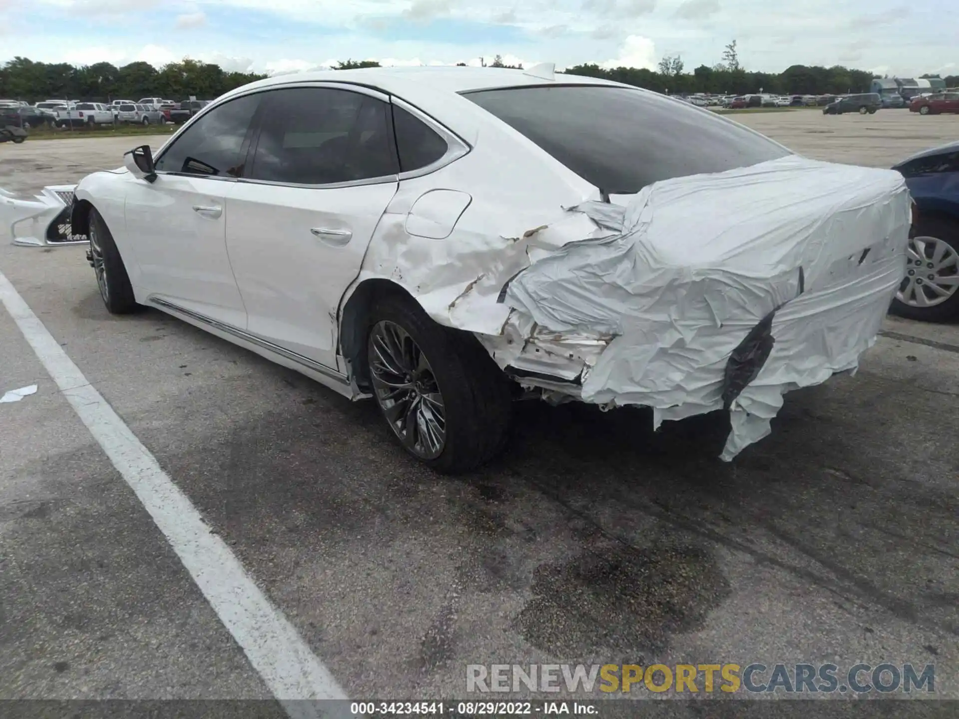 3 Photograph of a damaged car JTHD51FF2M5014347 LEXUS LS 2021