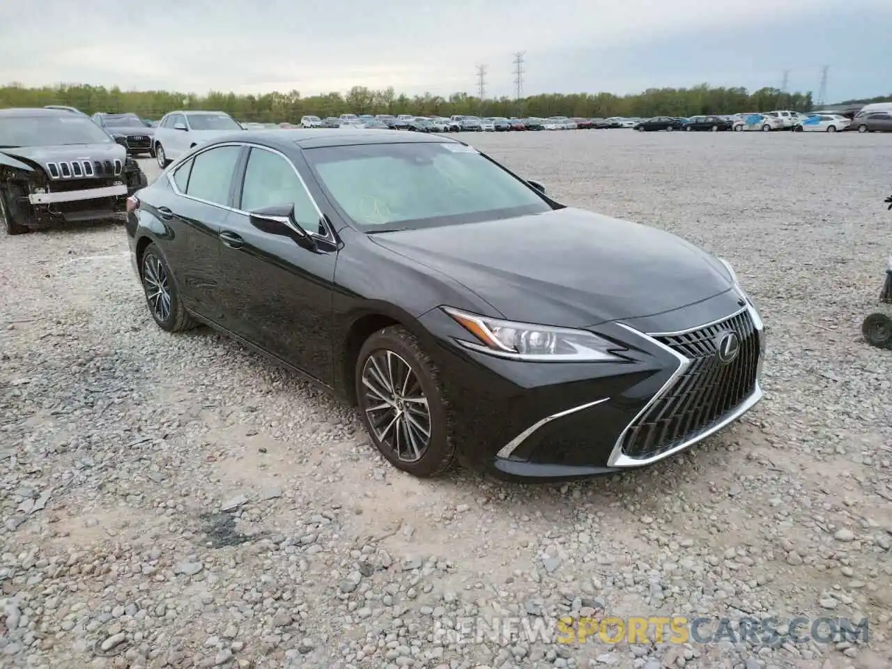 1 Photograph of a damaged car 58ADZ1B14NU116843 LEXUS LS 2022