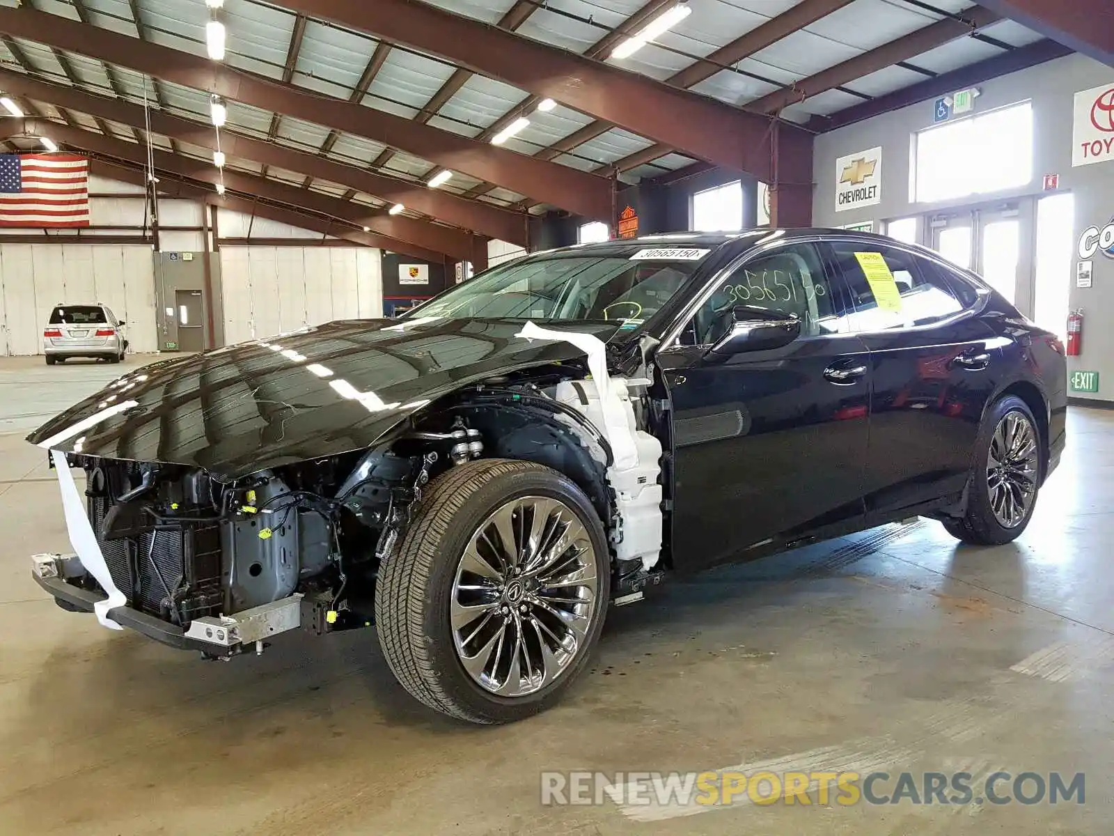 2 Photograph of a damaged car JTHC51FF4K5005402 LEXUS LS 500 BAS 2019