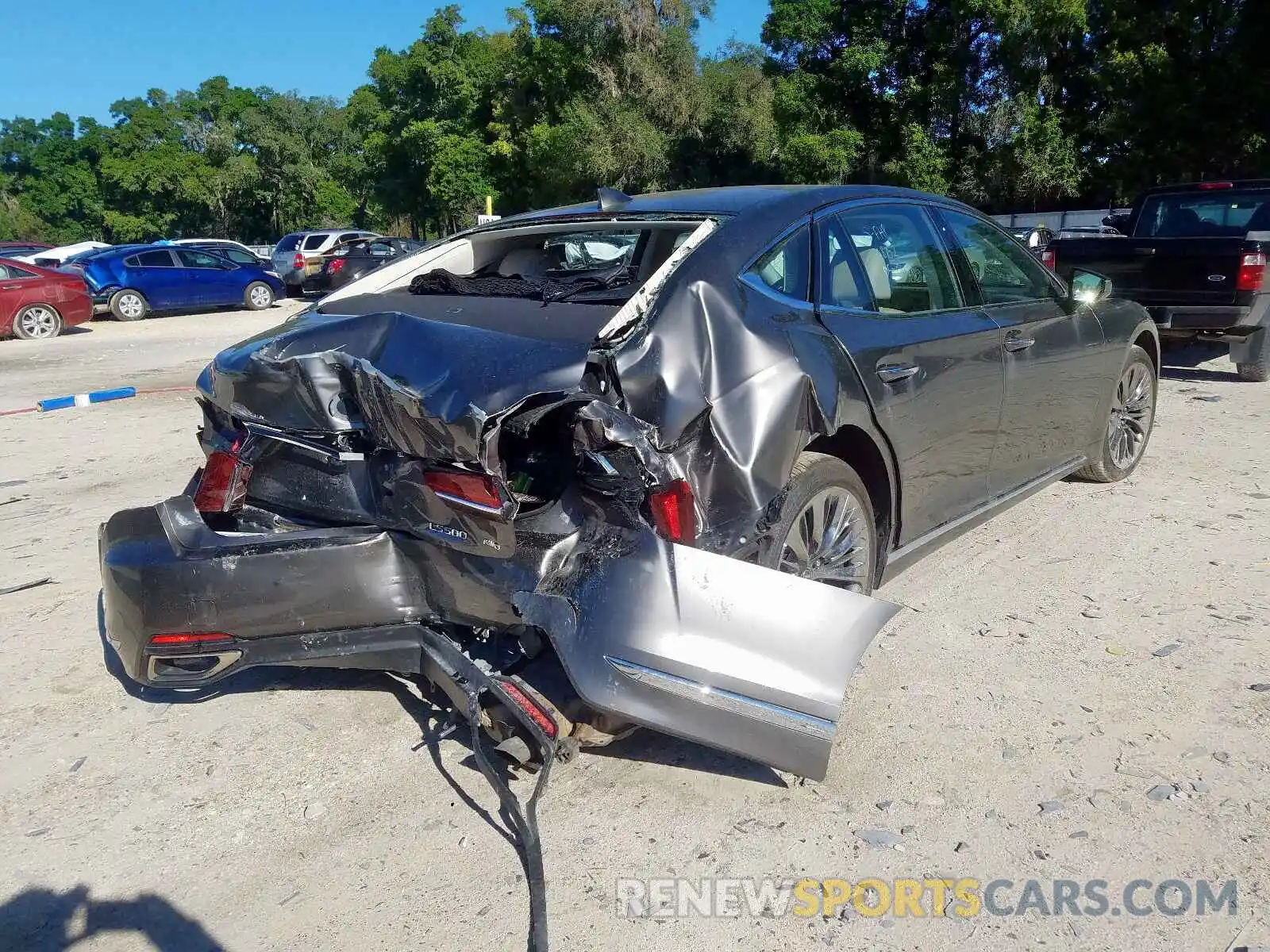 4 Photograph of a damaged car JTHC51FF7K5007435 LEXUS LS 500 BAS 2019