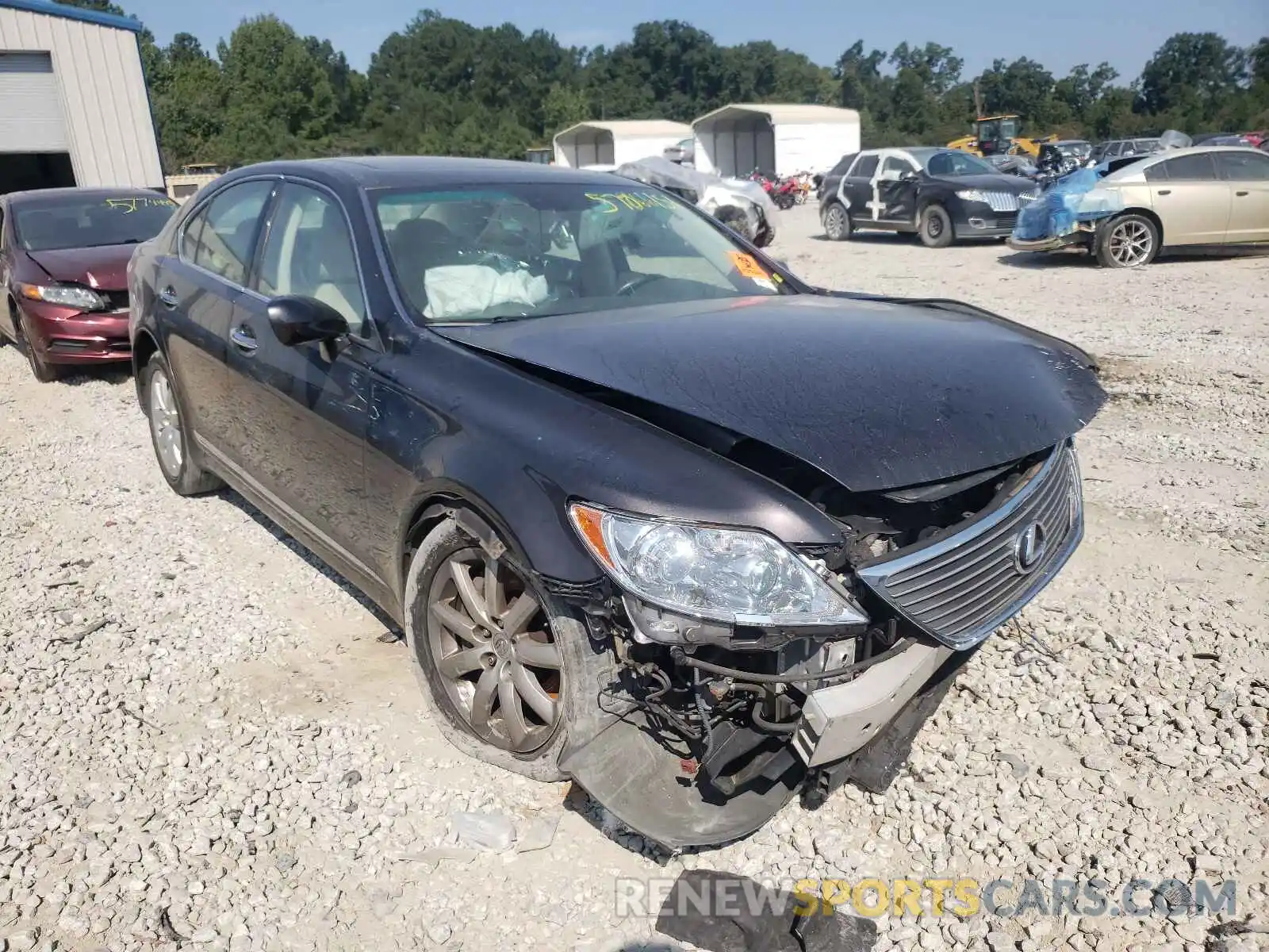 1 Photograph of a damaged car JTHCL46F995001945 LEXUS LS460 2020