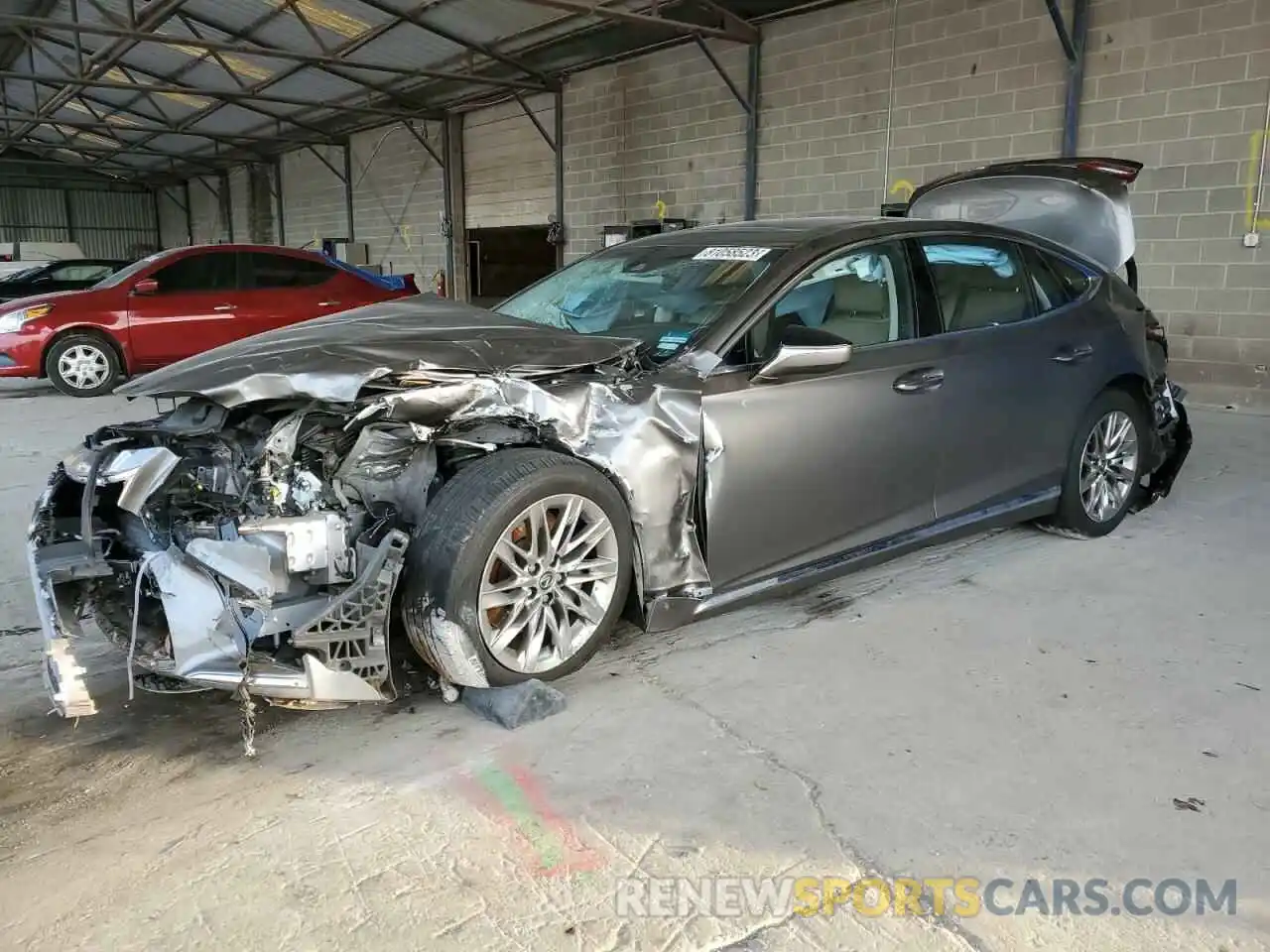 1 Photograph of a damaged car JTHB51FF0K5009006 LEXUS LS500 2019