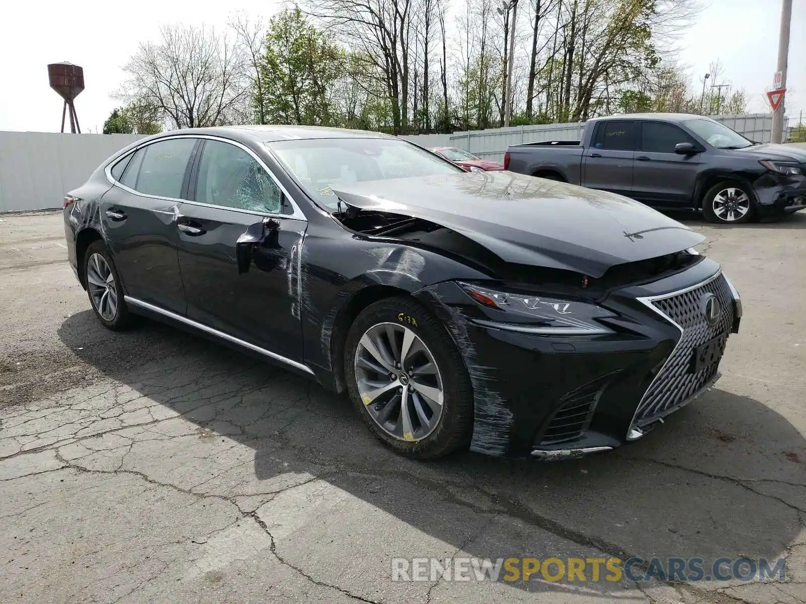 1 Photograph of a damaged car JTHC51FF1K5007219 LEXUS LS500 2019