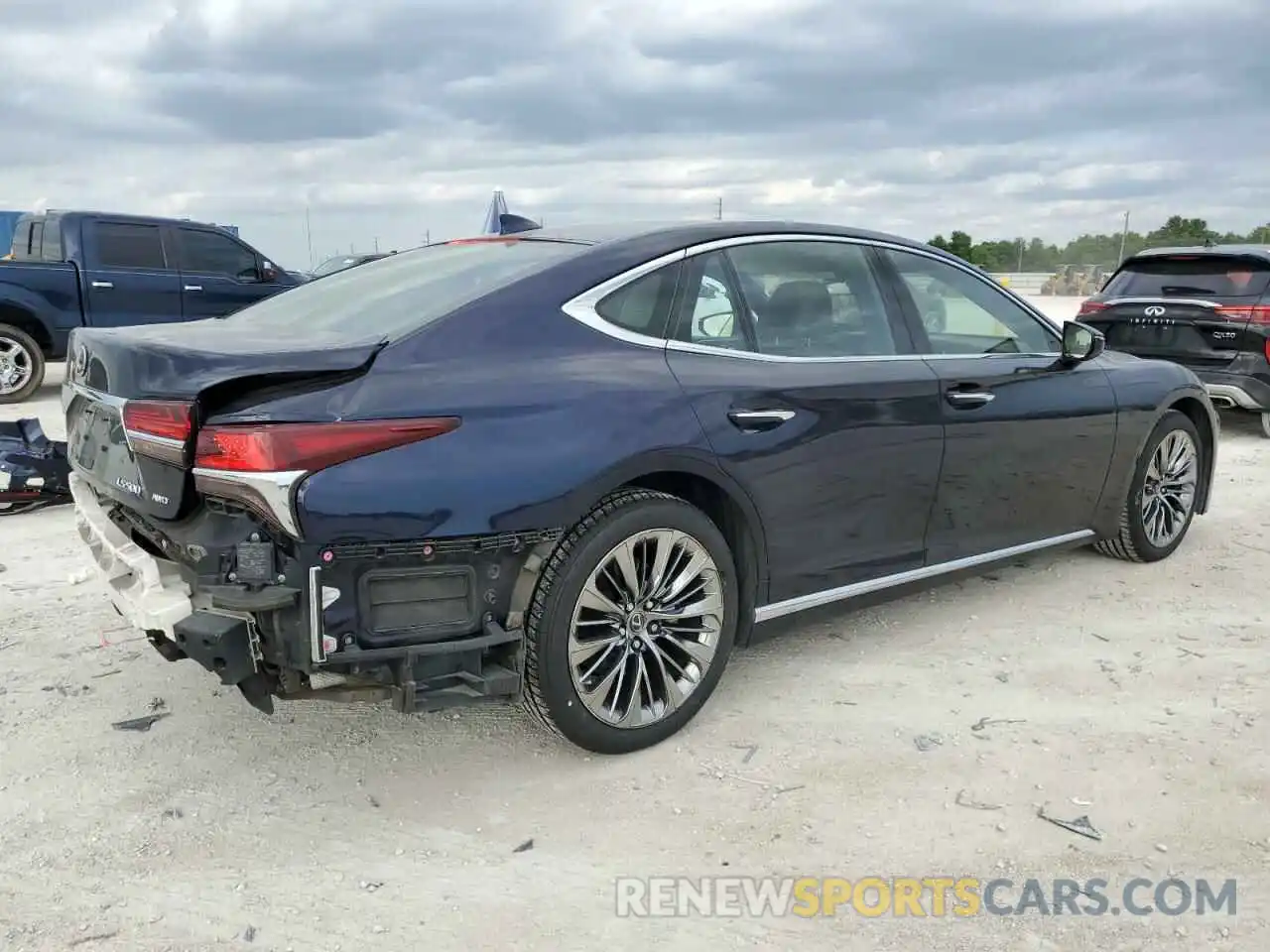 3 Photograph of a damaged car JTHC51FF4K5006341 LEXUS LS500 2019