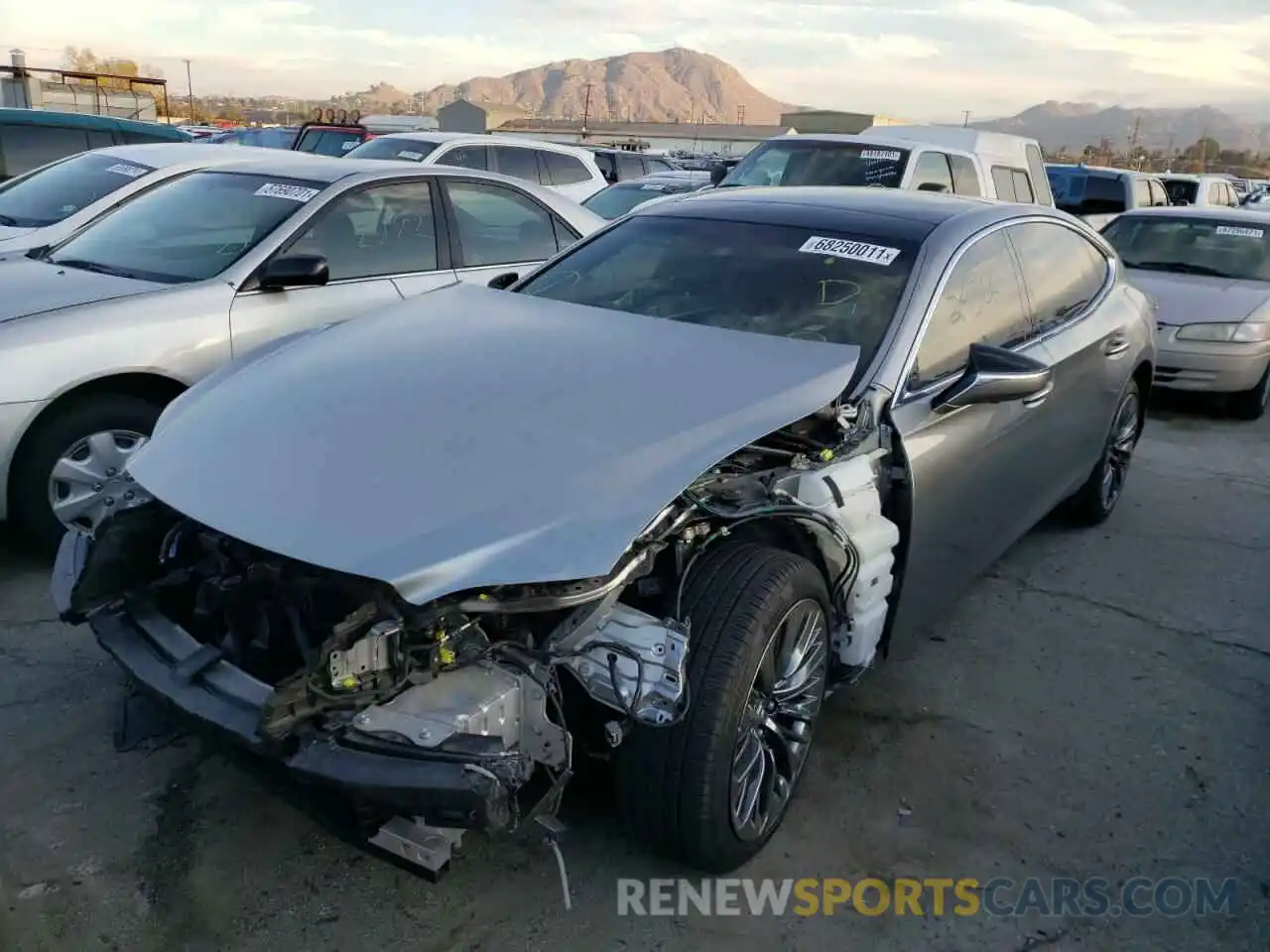 2 Photograph of a damaged car JTHD51FF9L5011721 LEXUS LS500 2020