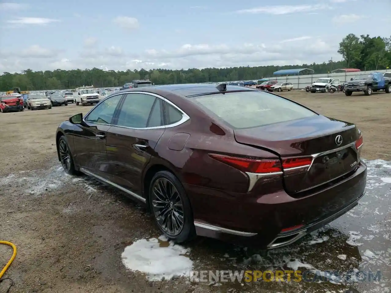 3 Photograph of a damaged car JTHG5LFF6L5011362 LEXUS LS500 2020