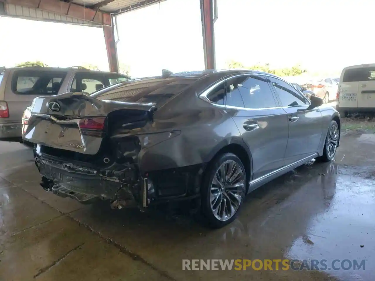 4 Photograph of a damaged car JTHD51FF6M5014092 LEXUS LS500 2021