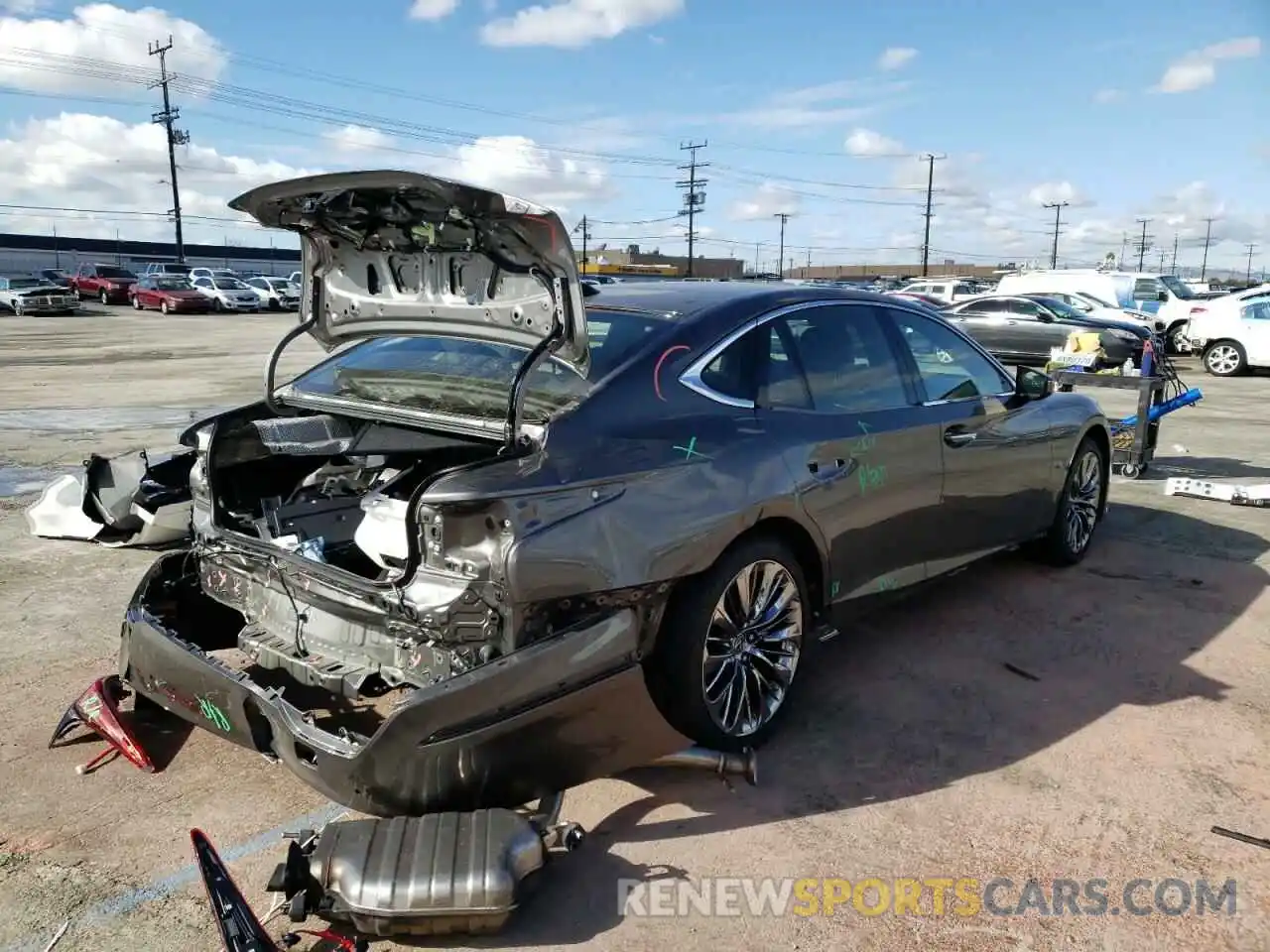 4 Photograph of a damaged car JTHD51FF9M5014863 LEXUS LS500 2021